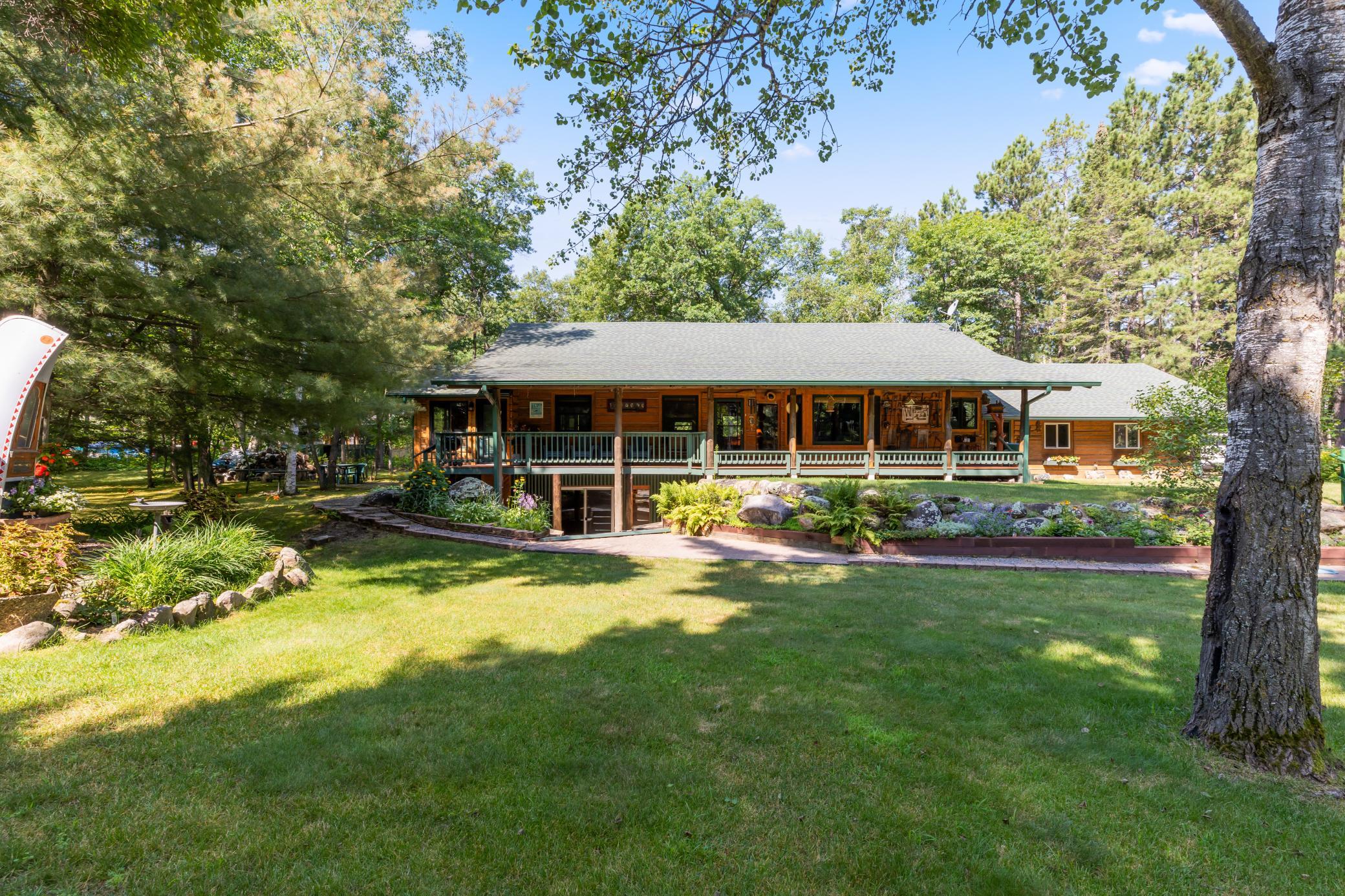5359 Poplar Avenue
