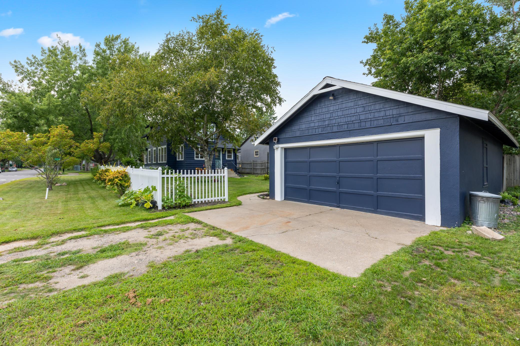704 N 7th Street