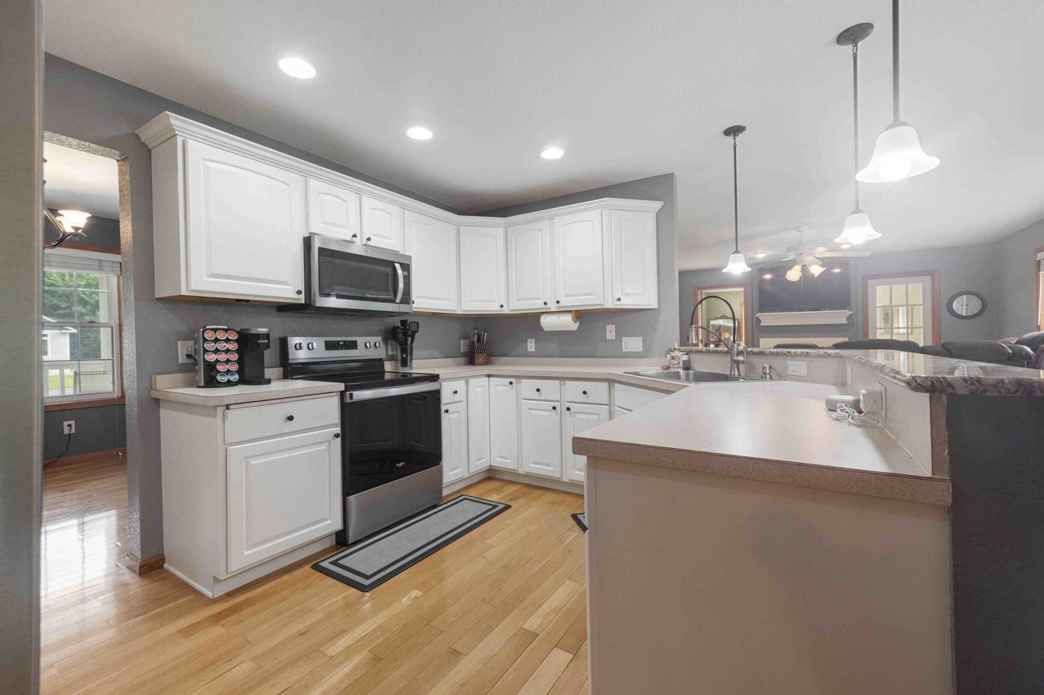 6153 Fairfax Court