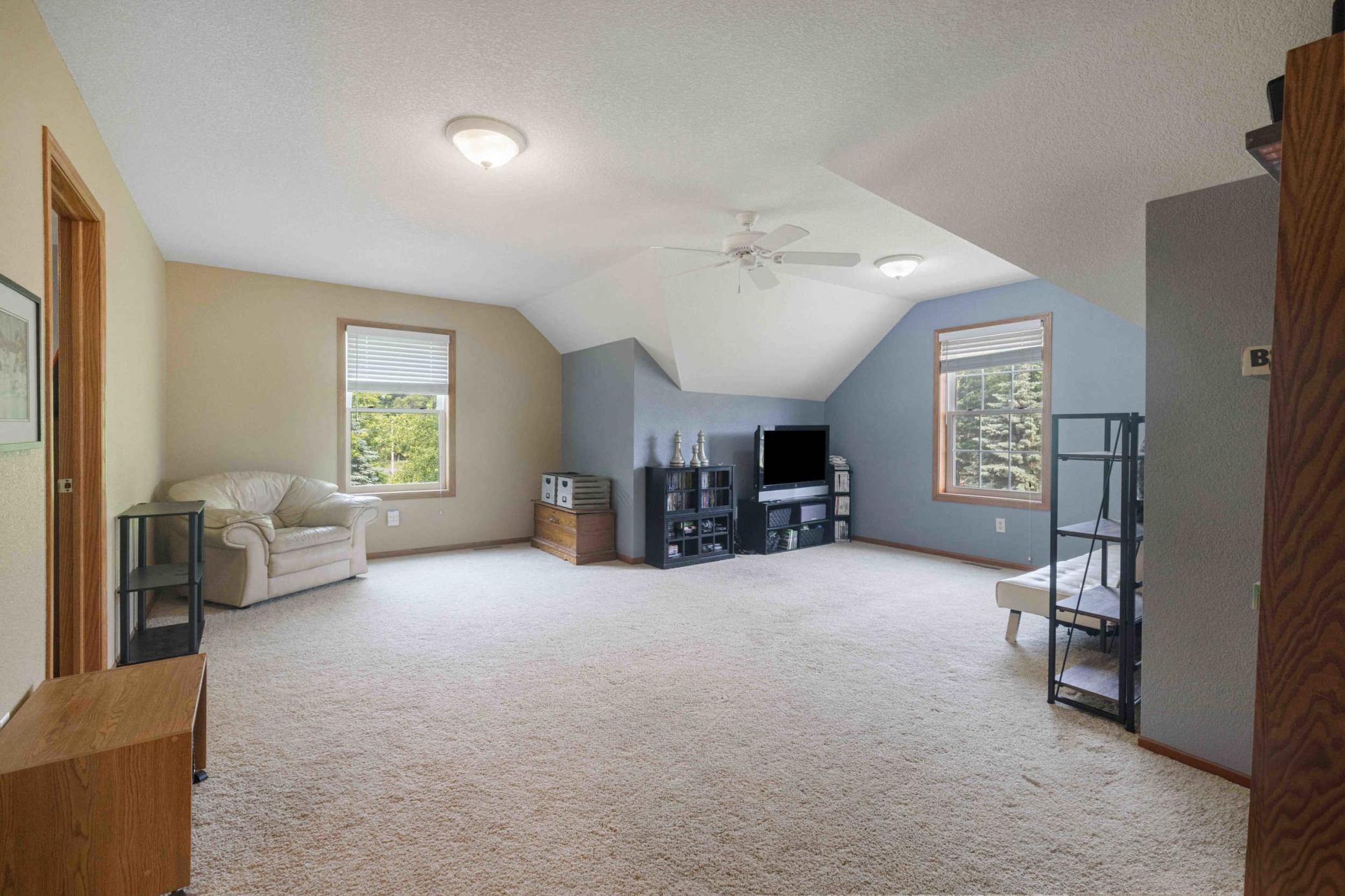 6153 Fairfax Court
