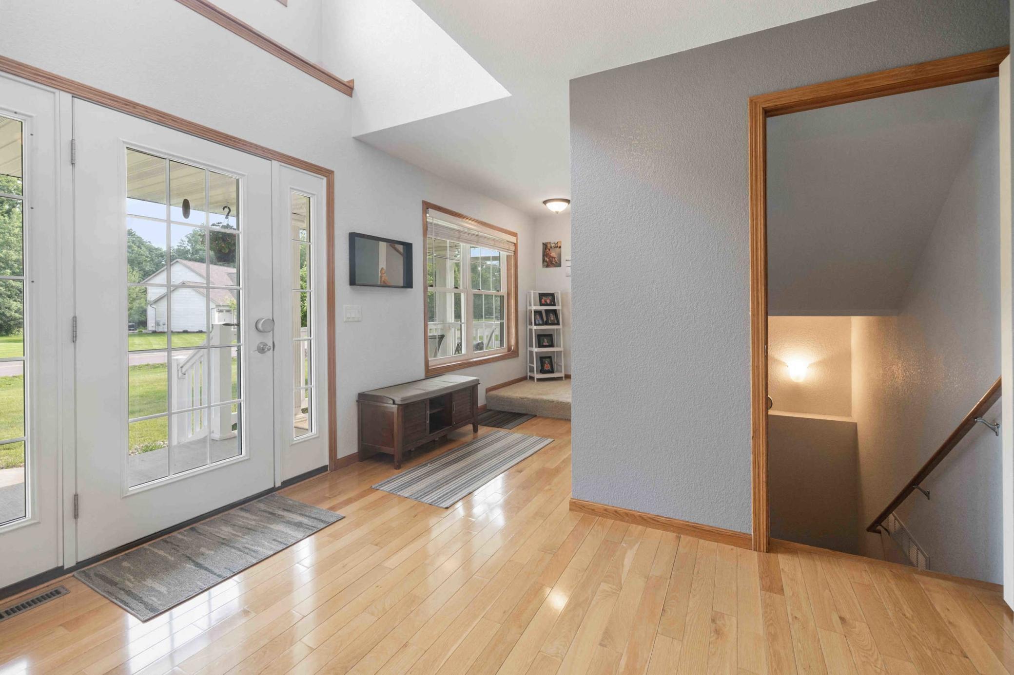 6153 Fairfax Court