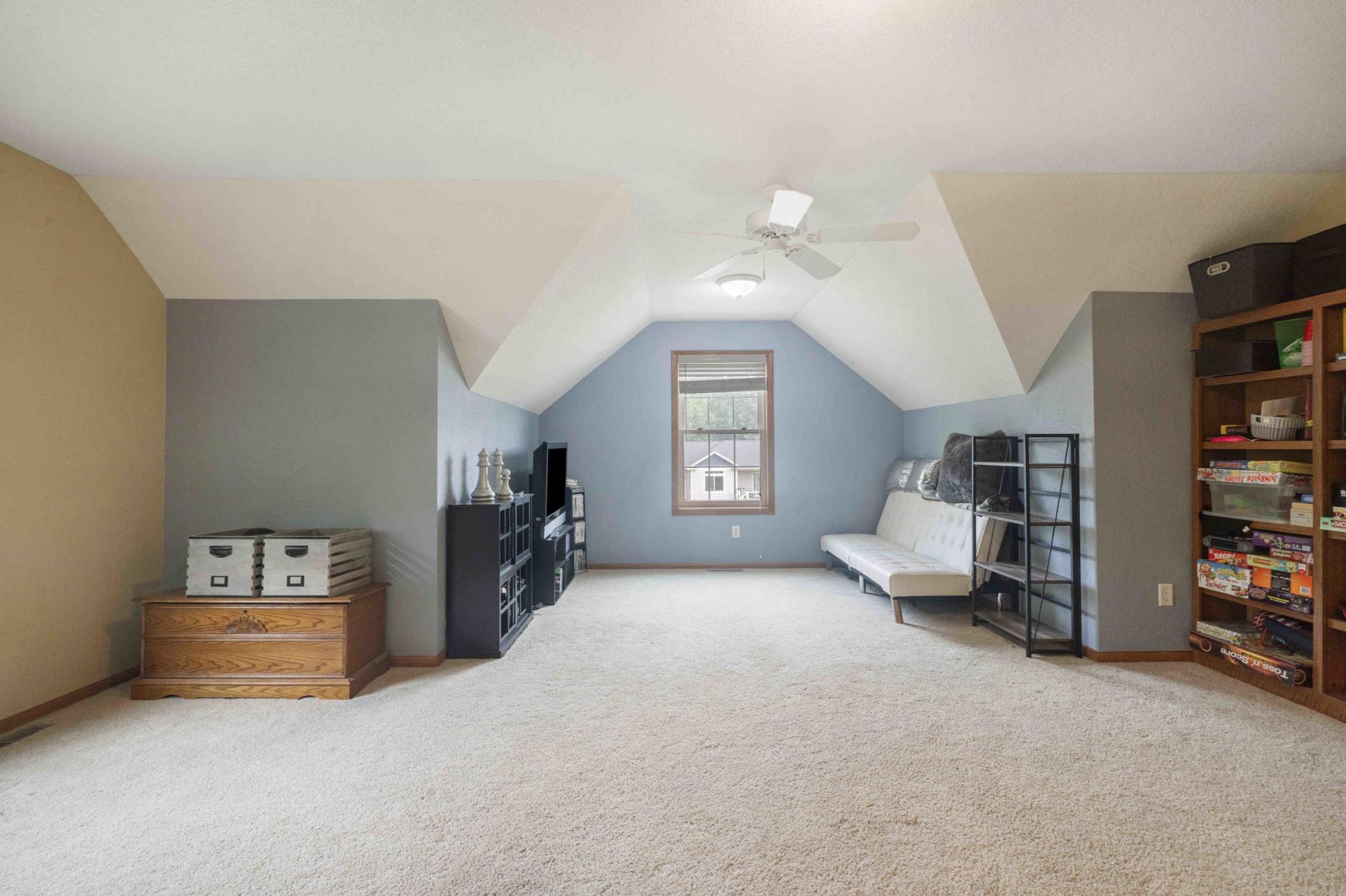 6153 Fairfax Court