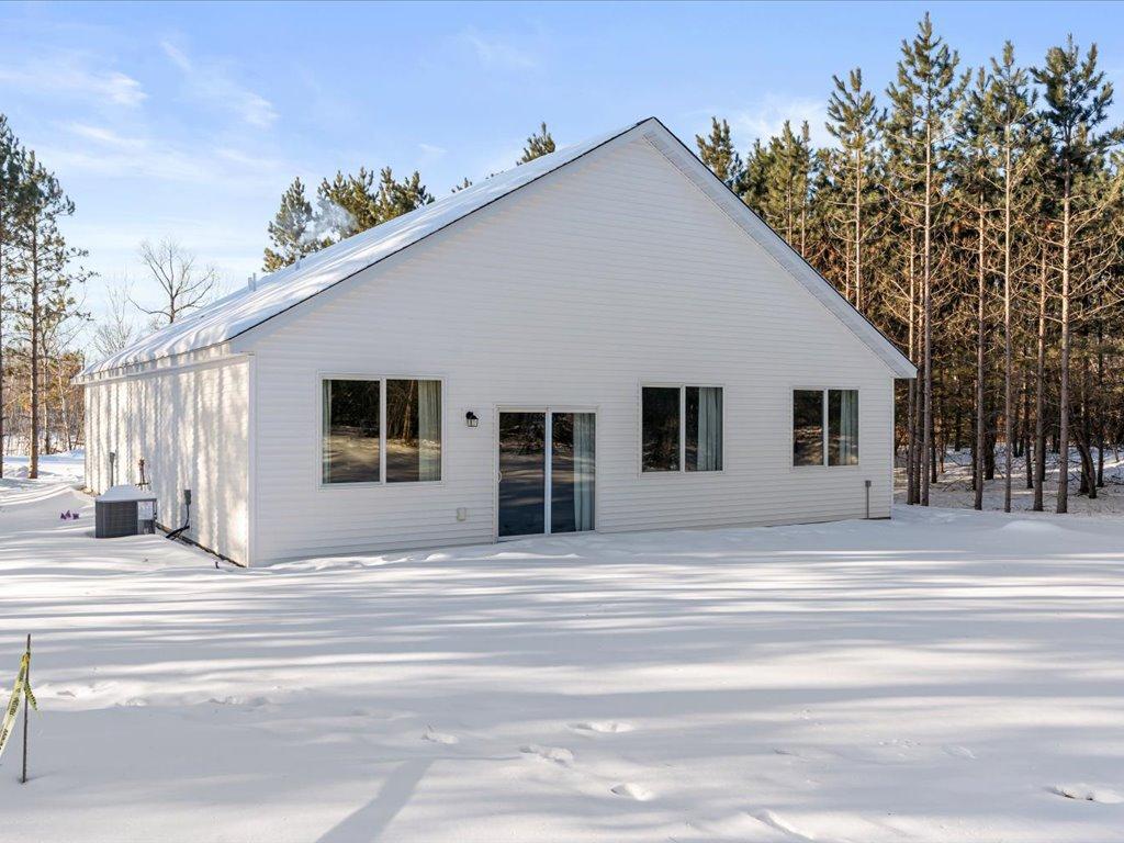 4218 See Gull Cove