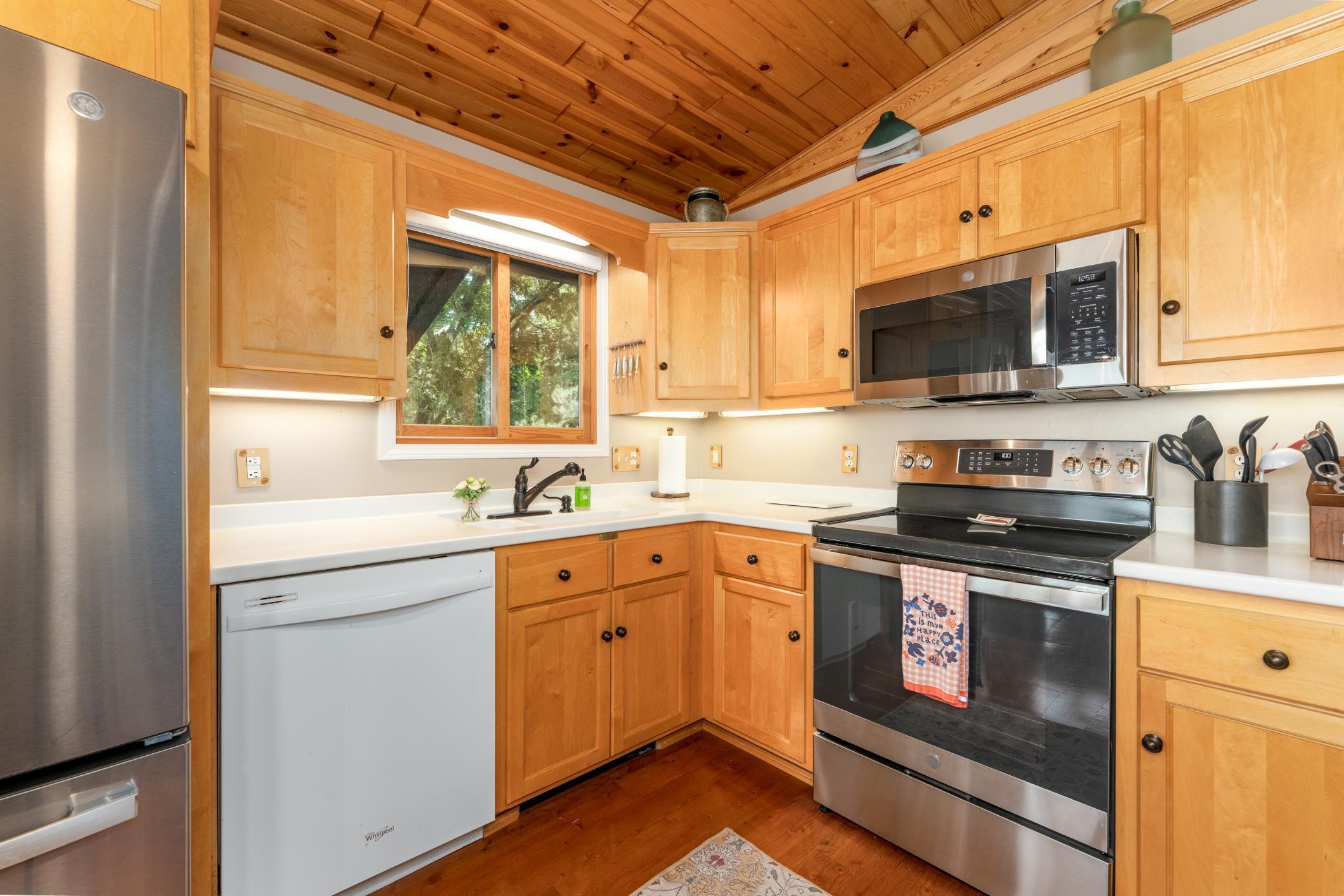 37804 Dream Island Road