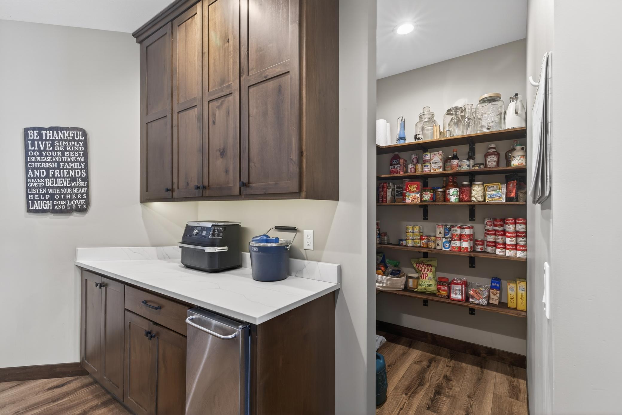 29773 Pioneer Avenue