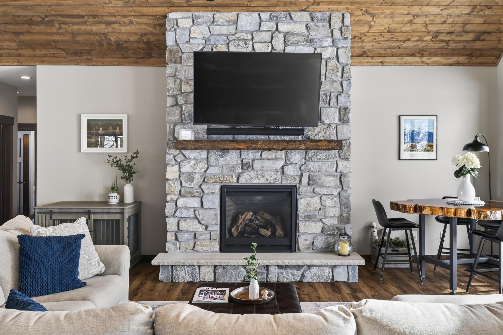 29773 Pioneer Avenue