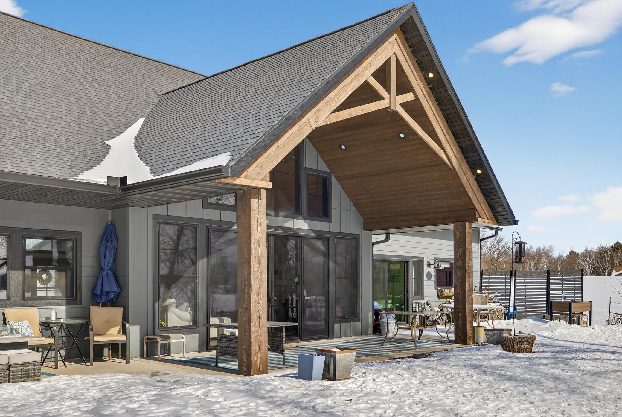 29773 Pioneer Avenue