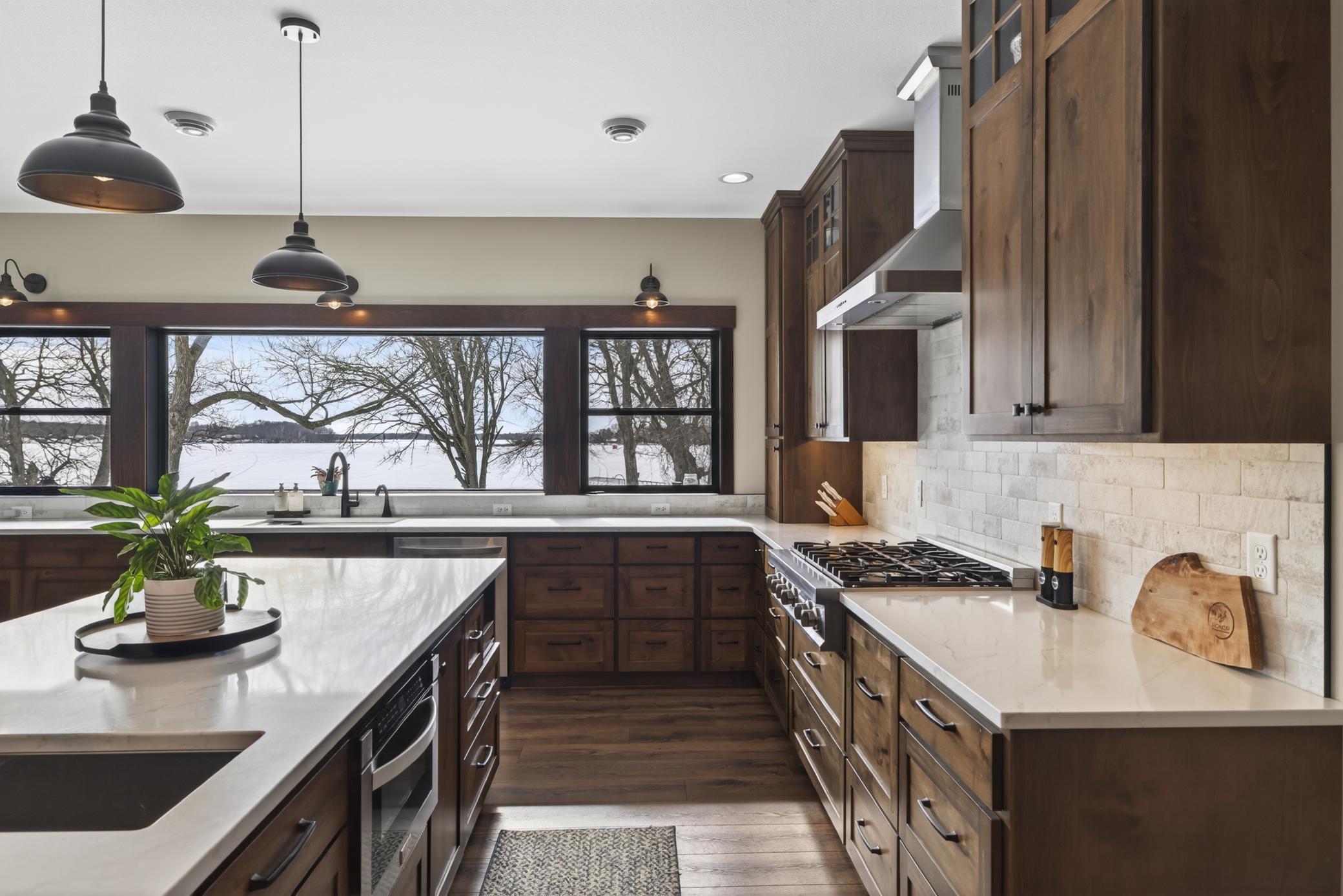 29773 Pioneer Avenue