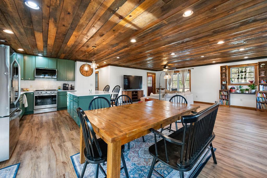 4596 60th Street SW