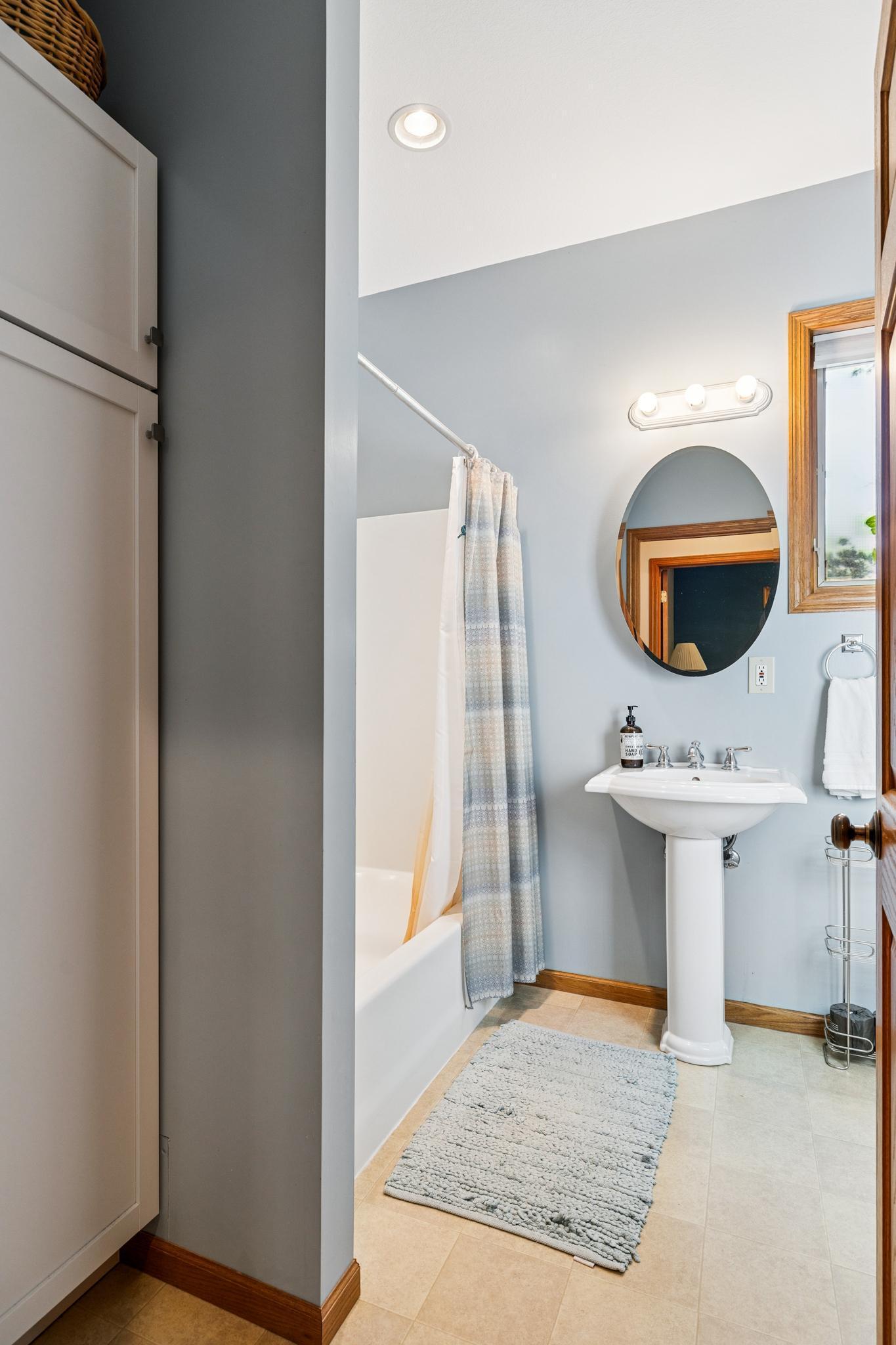 16316 Birchwood Lane