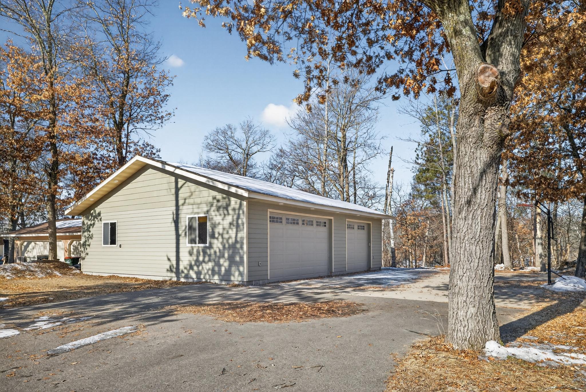 16316 Birchwood Lane