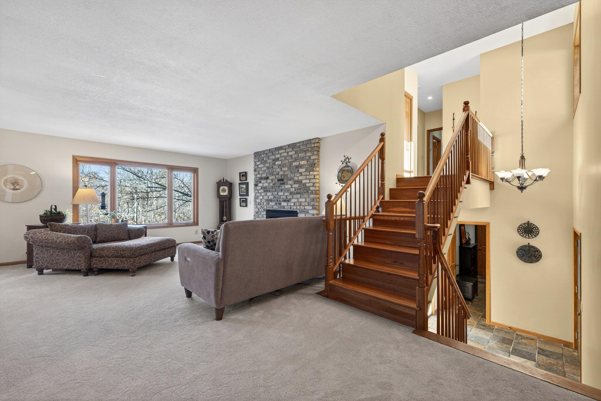 16316 Birchwood Lane