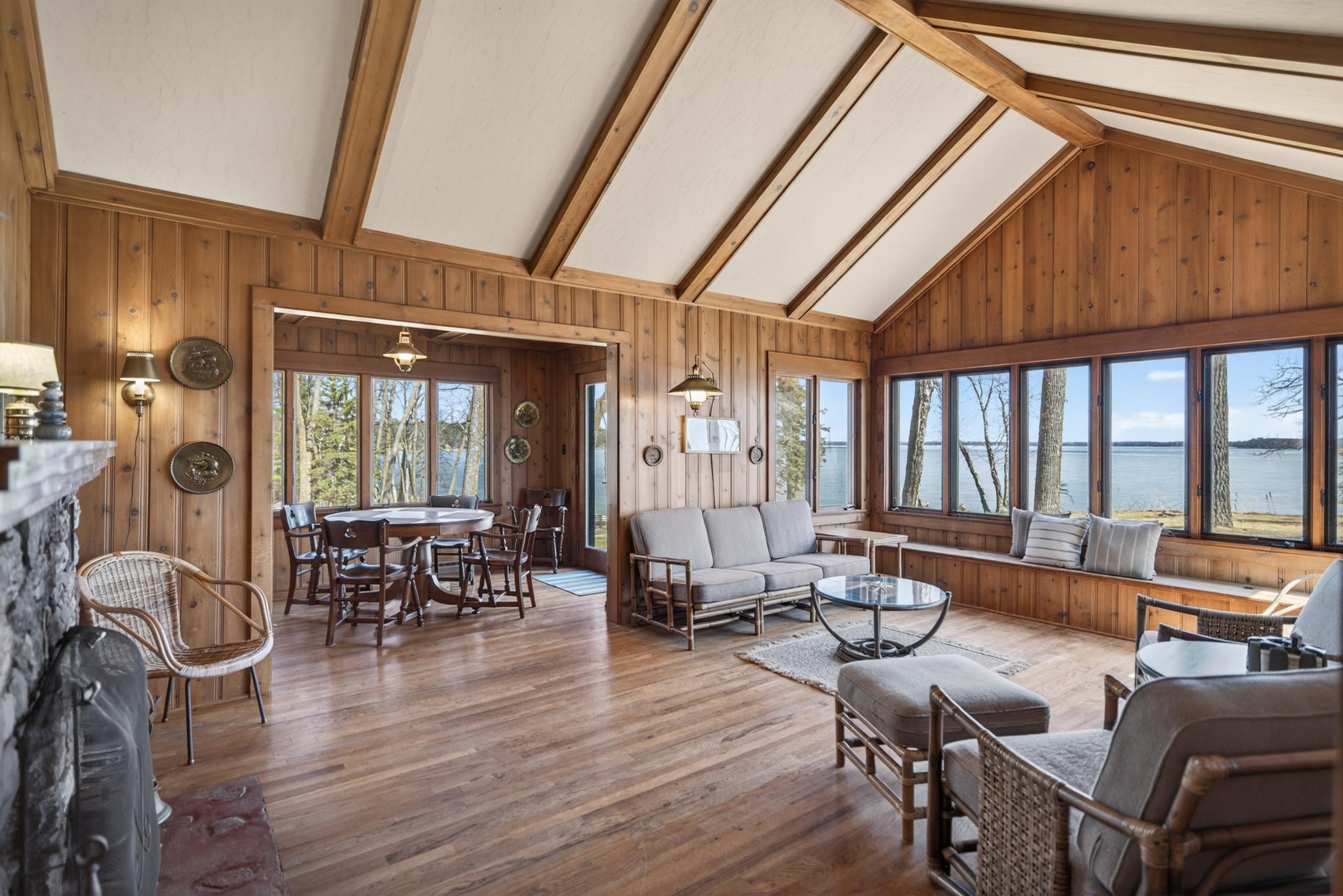 8371 Big Whitefish Narrows