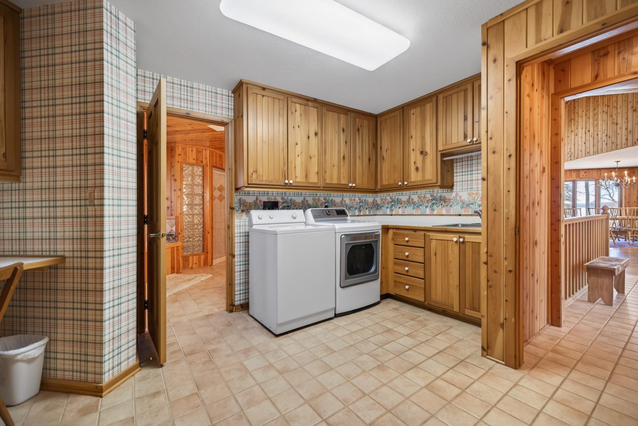 8371 Big Whitefish Narrows