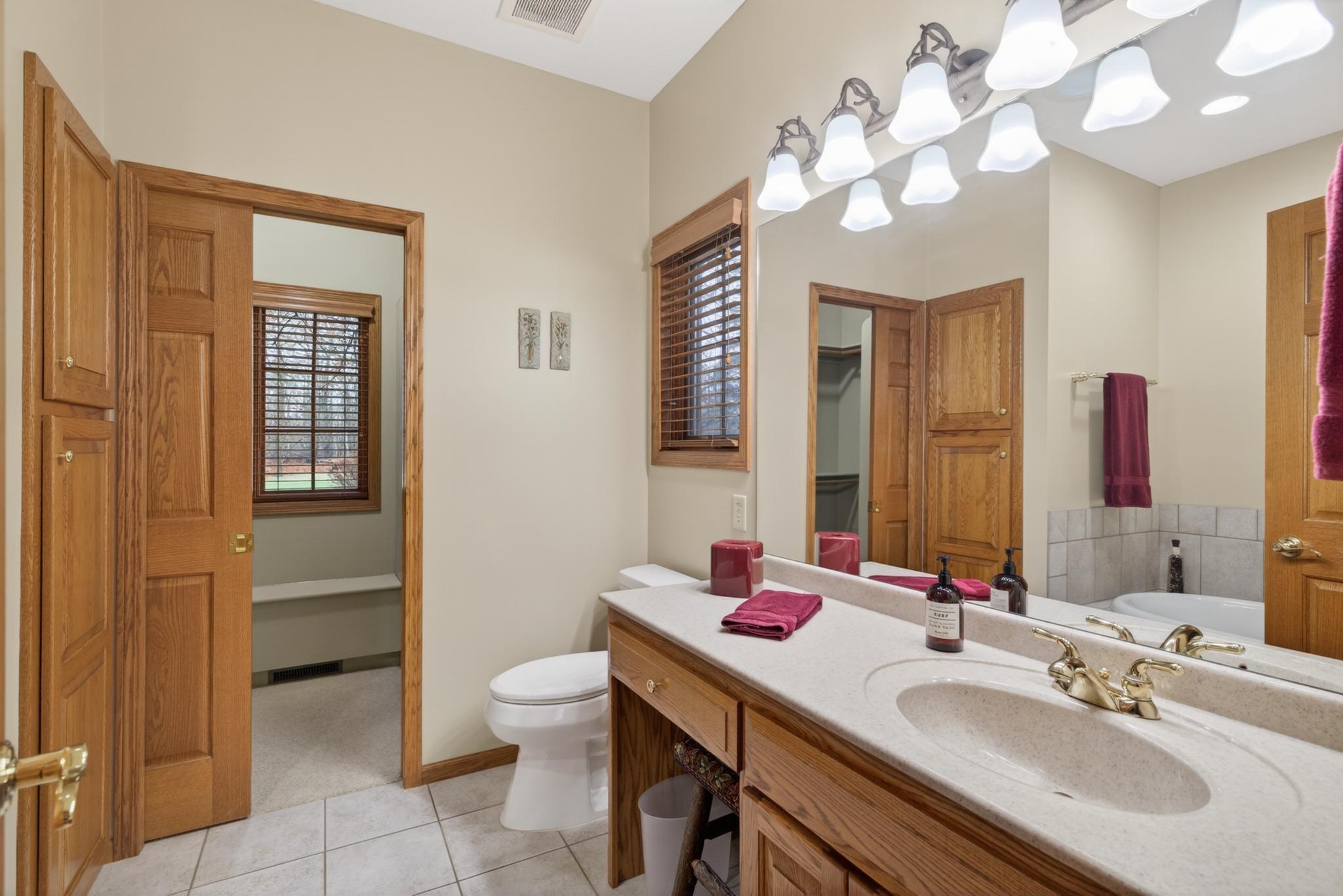 8160 Golf View Trail