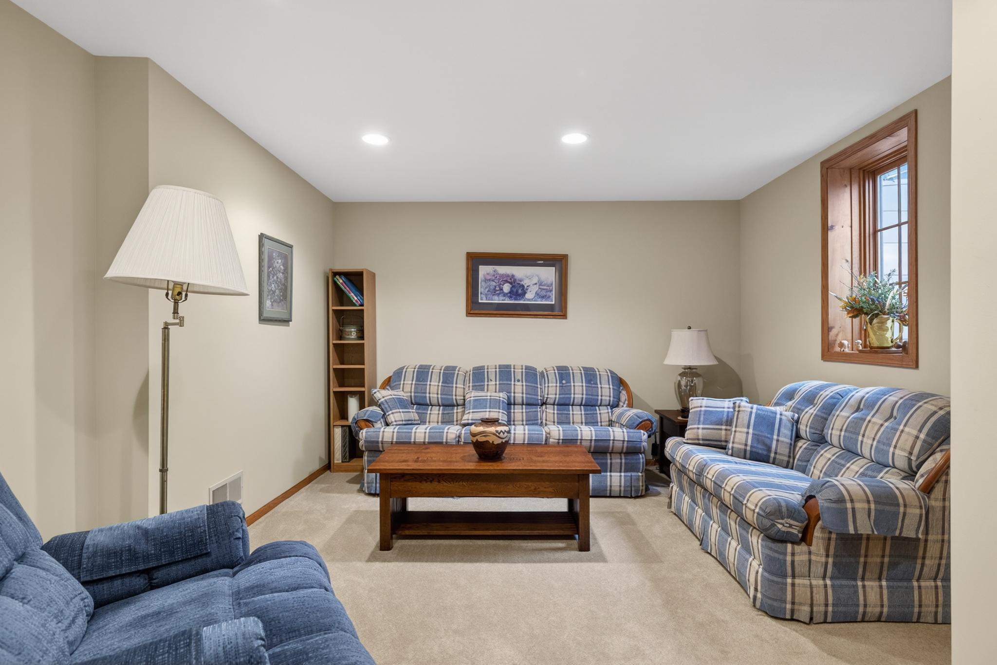 8160 Golf View Trail