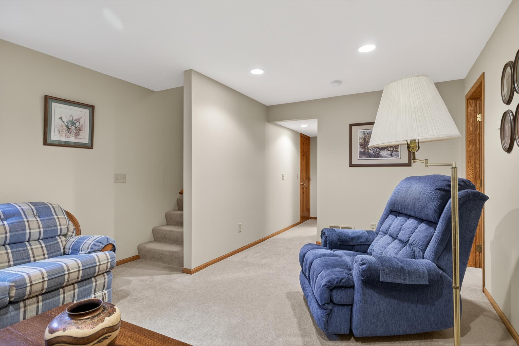8160 Golf View Trail