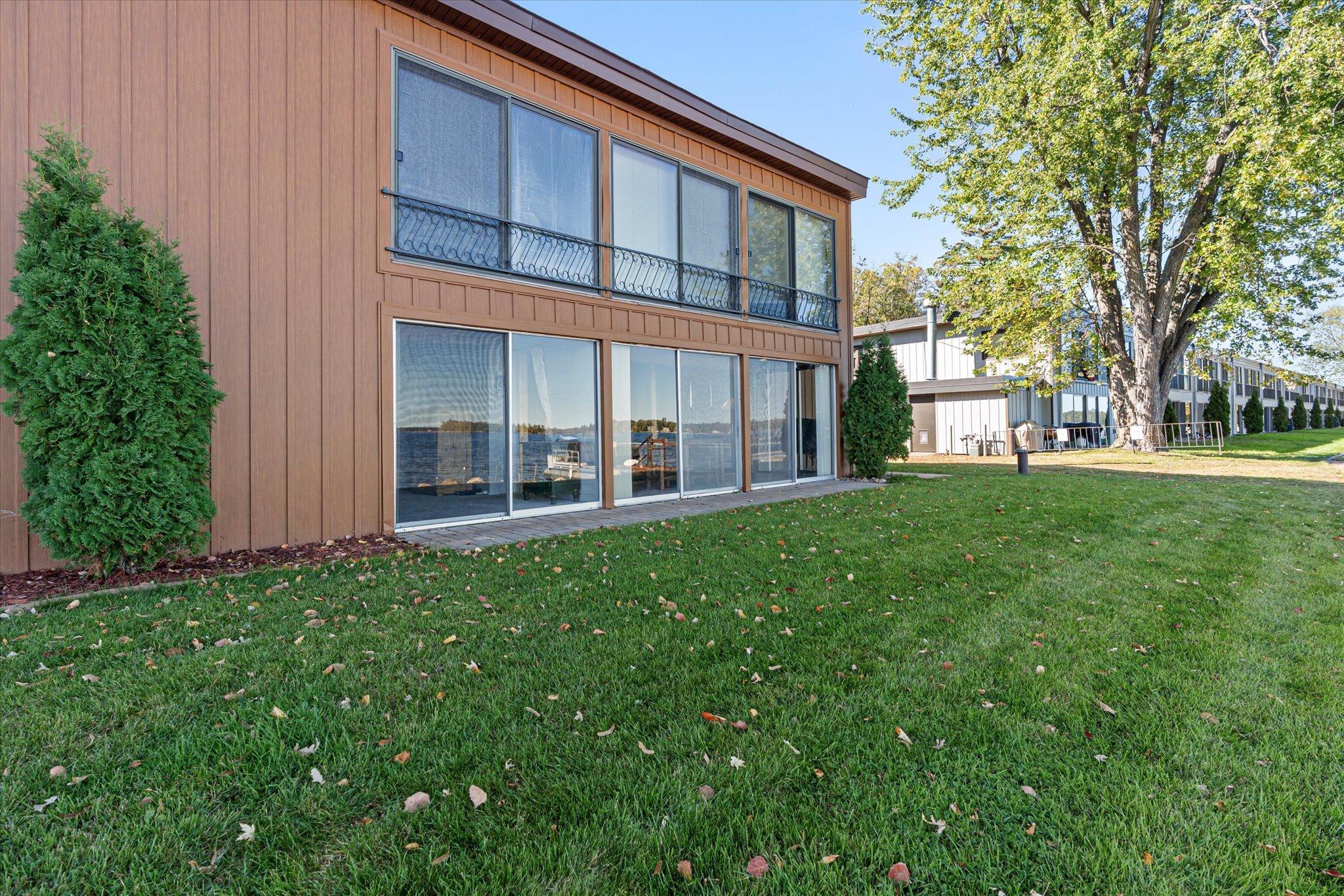 9125 Breezy Point Drive Unit: 437