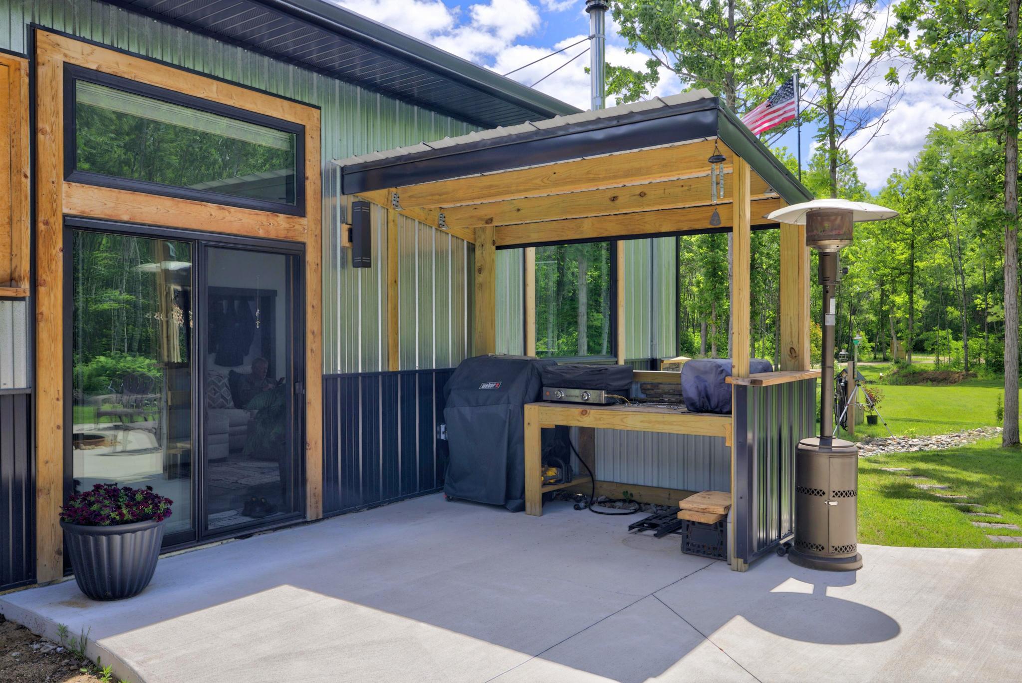 40293 Fox Glen Drive