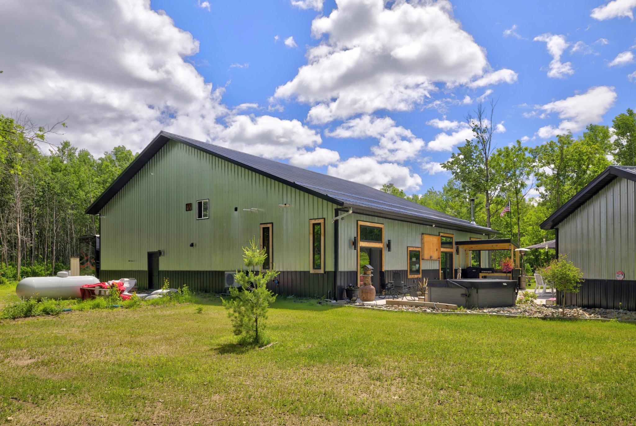 40293 Fox Glen Drive