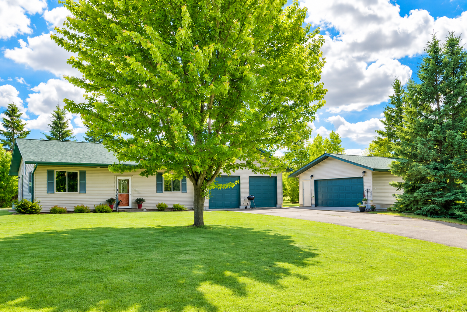 3755 Fox Lane