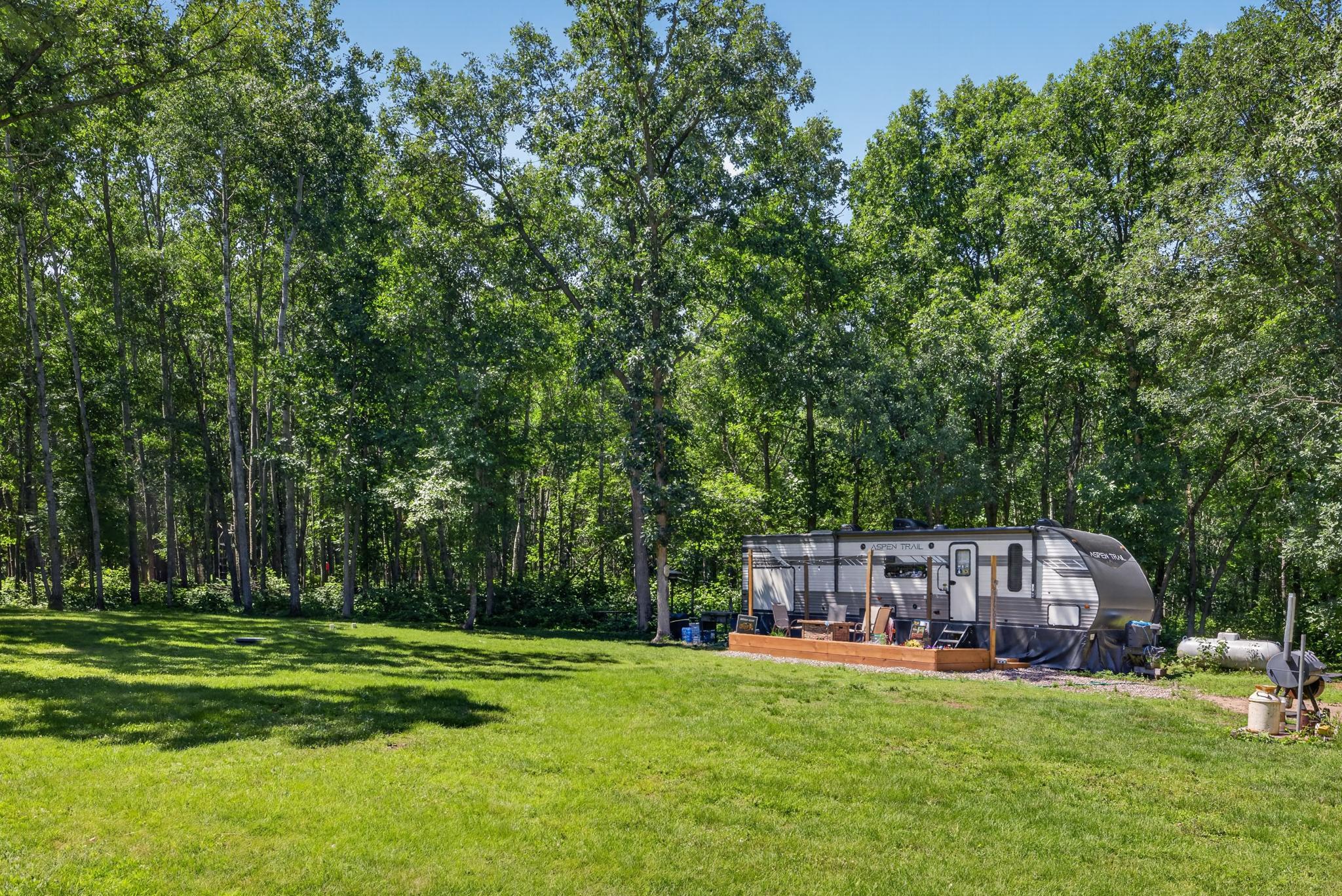 33810 Wildberry Lane