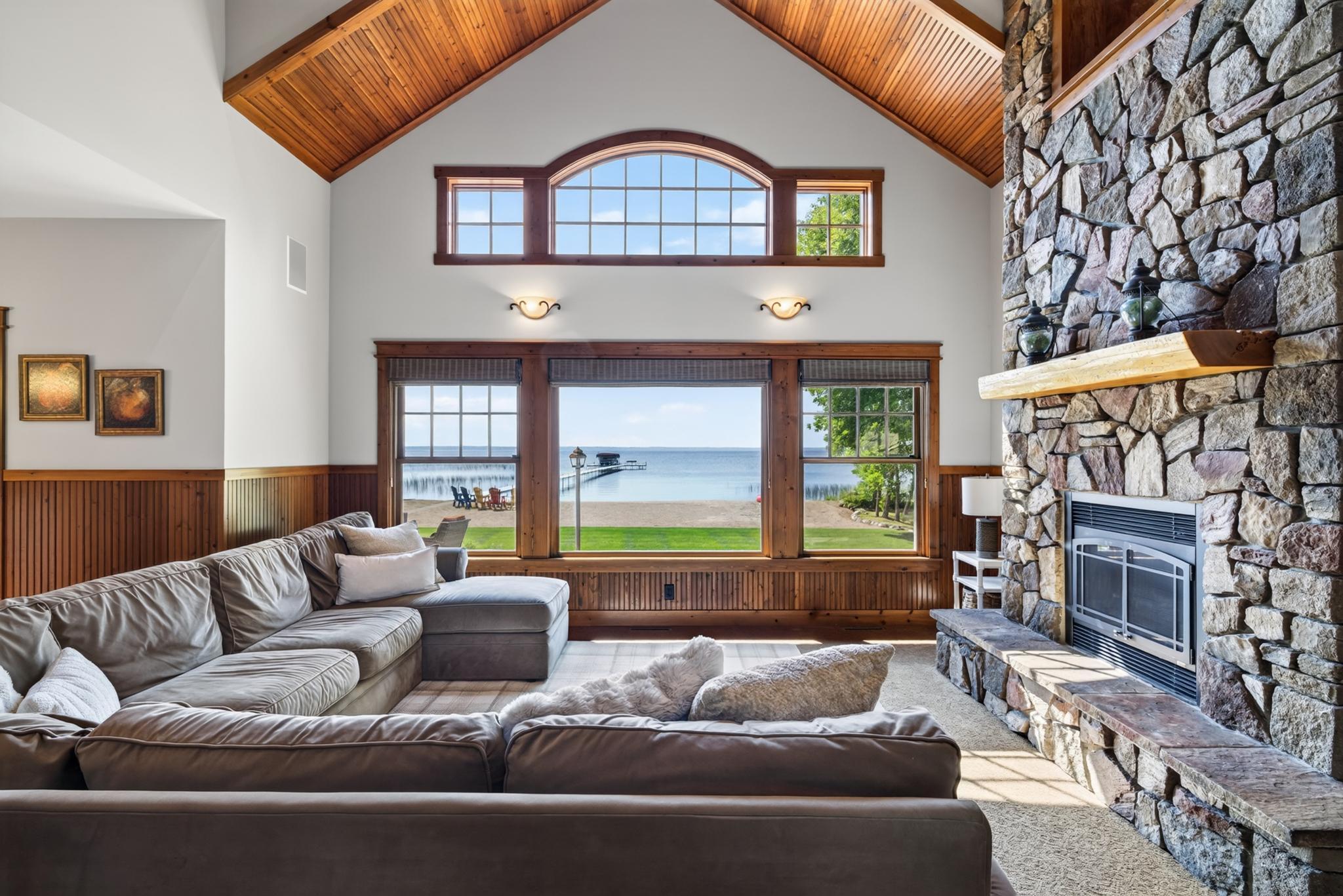 10603 Hamilton Lane