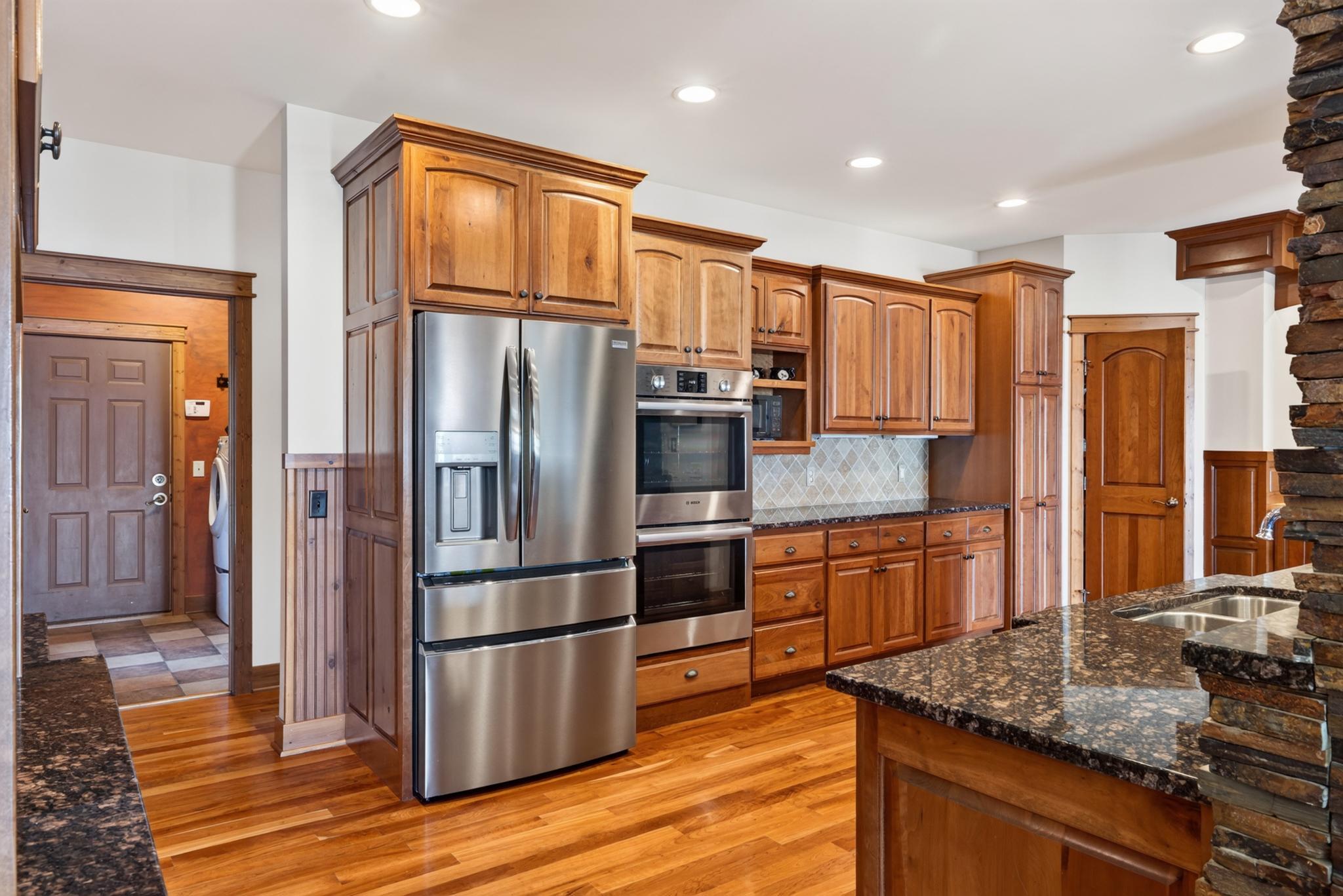10603 Hamilton Lane