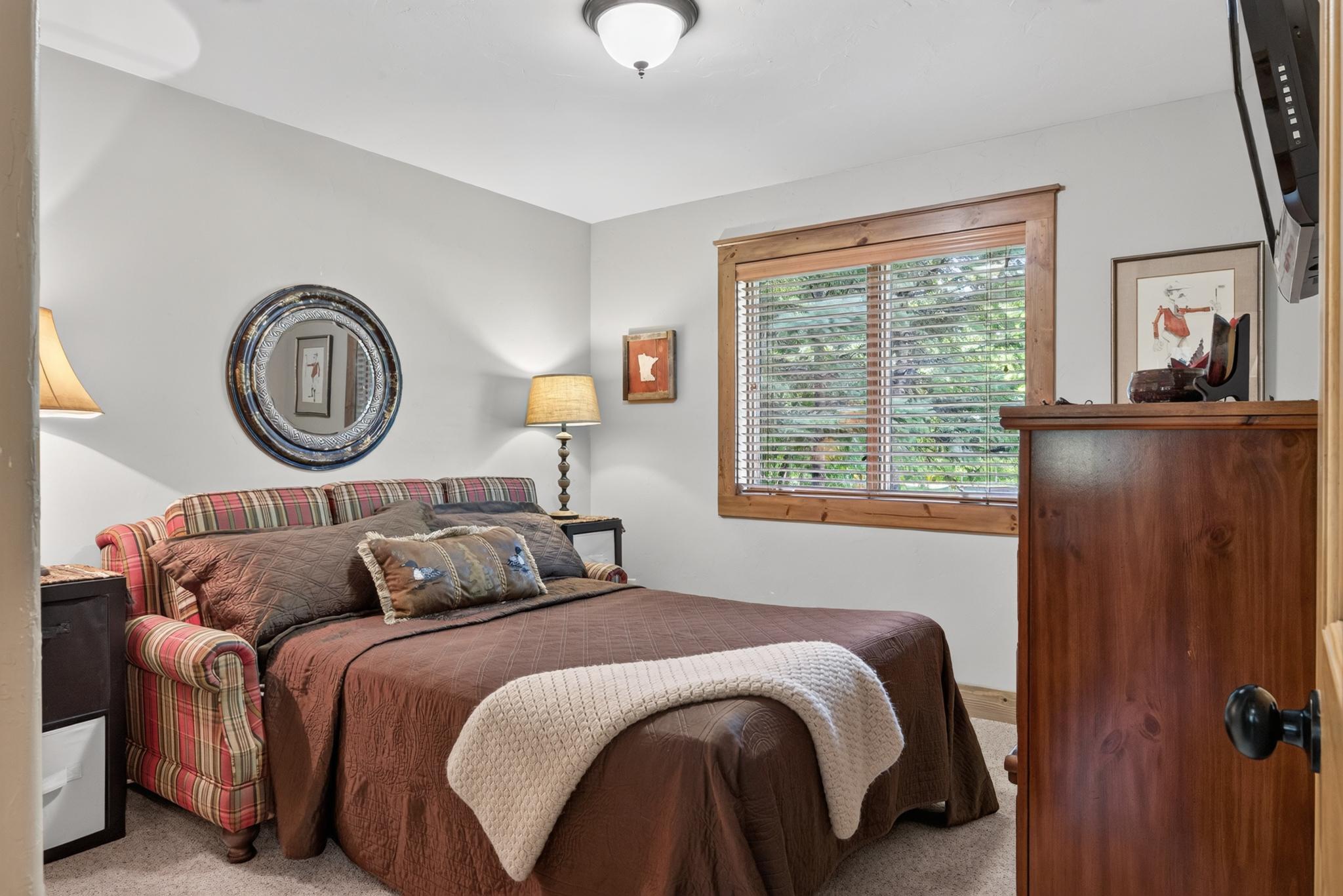 7948 Golf Estates Drive