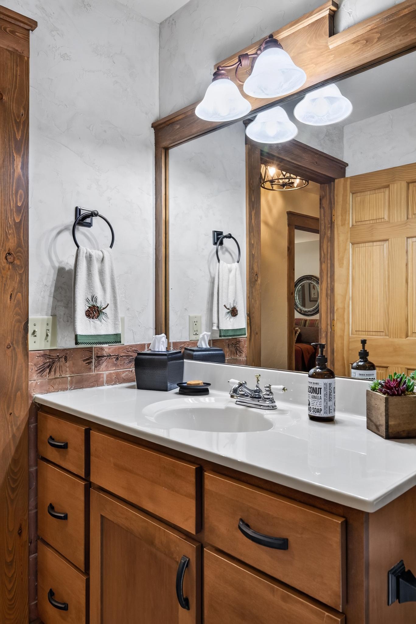 7948 Golf Estates Drive