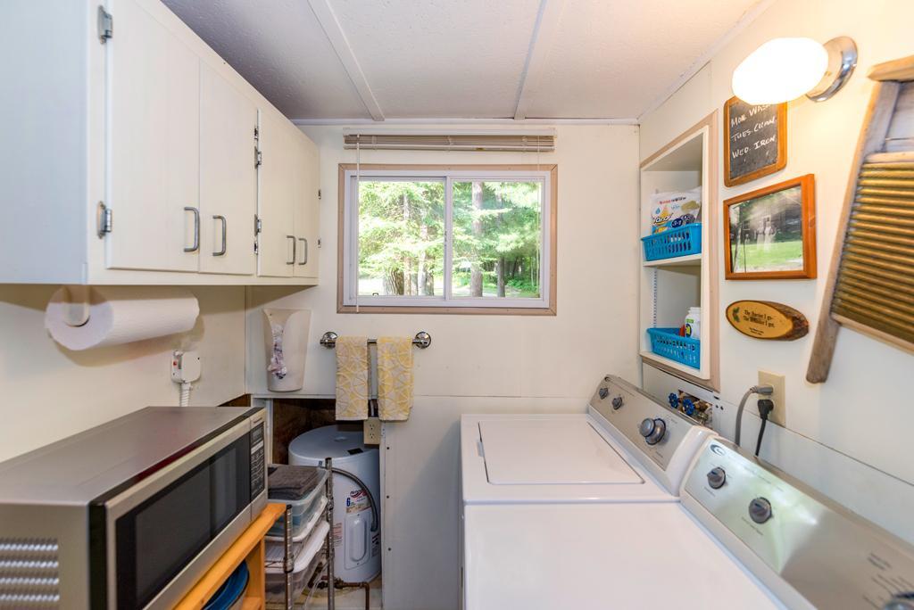 9186 Iris Lane