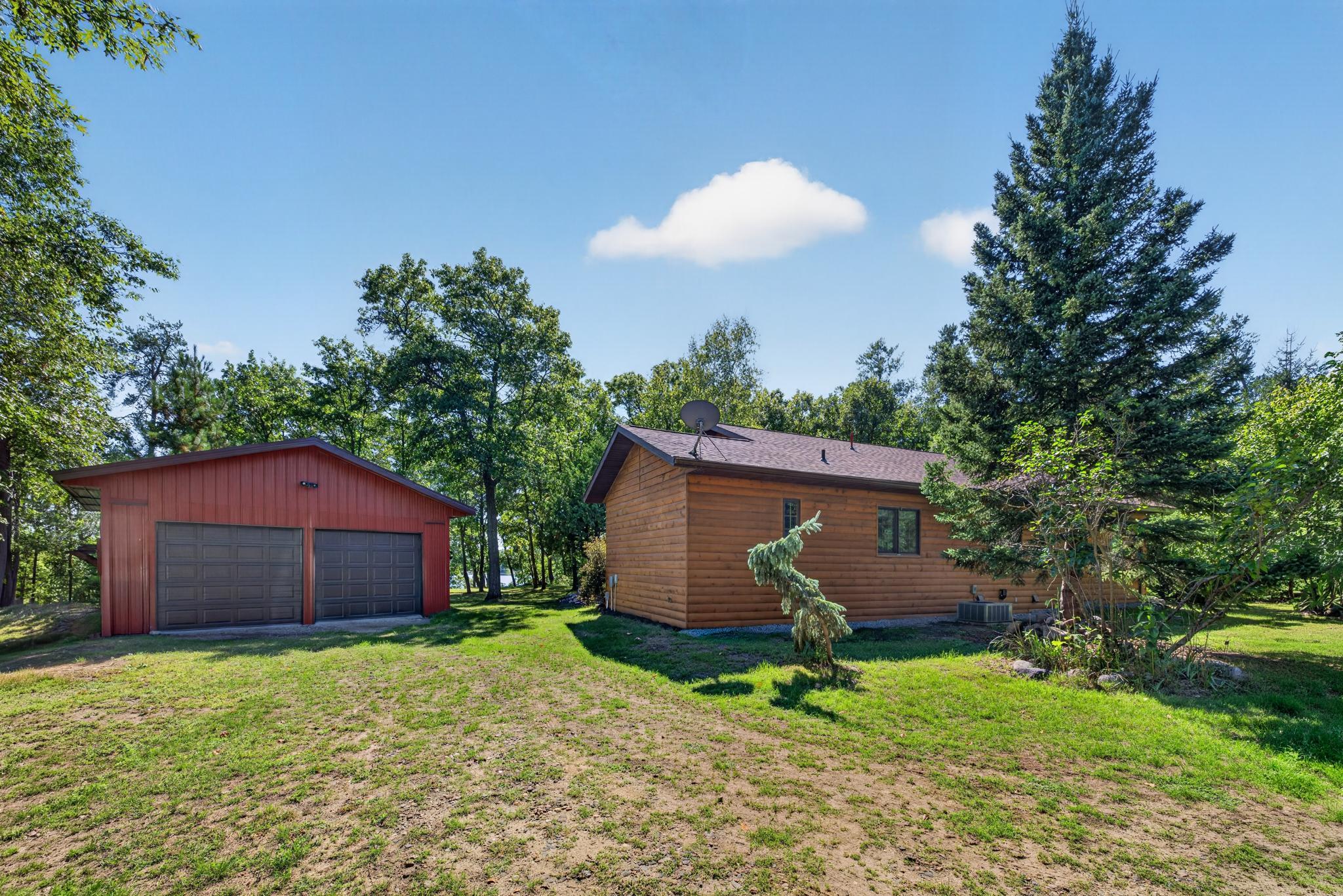 1587 SW Stallion Road