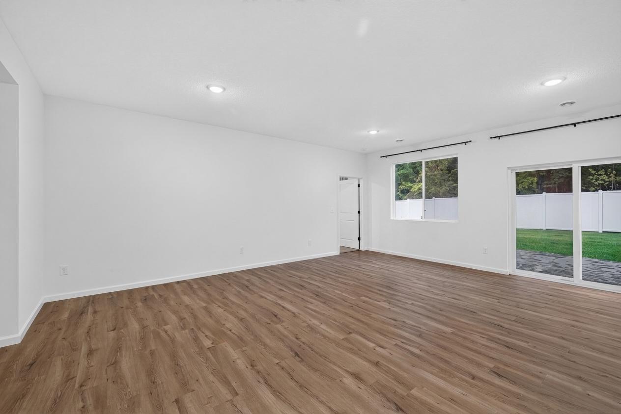 4218 See Gull Cove