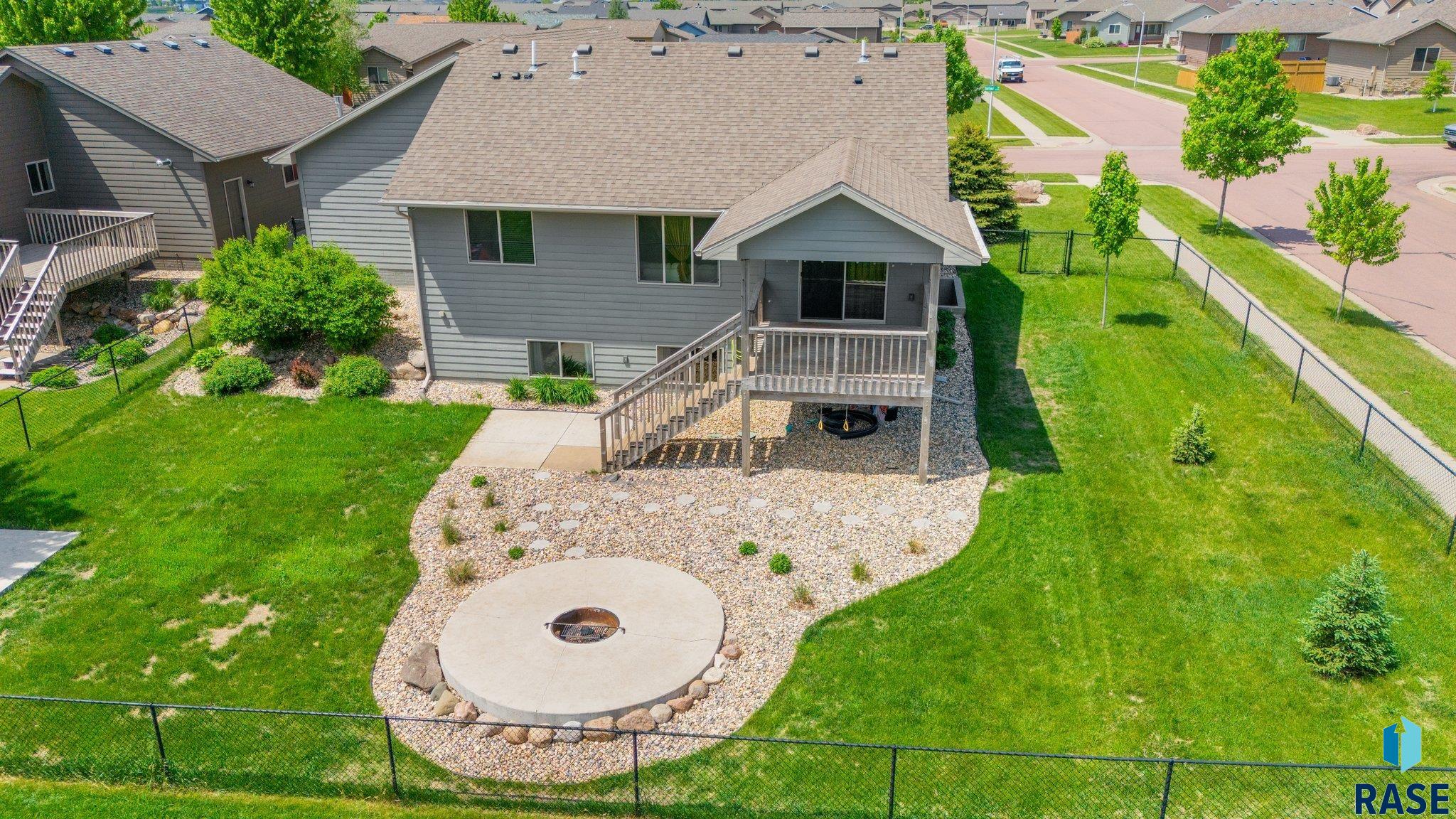 4000 S Outfield Ave