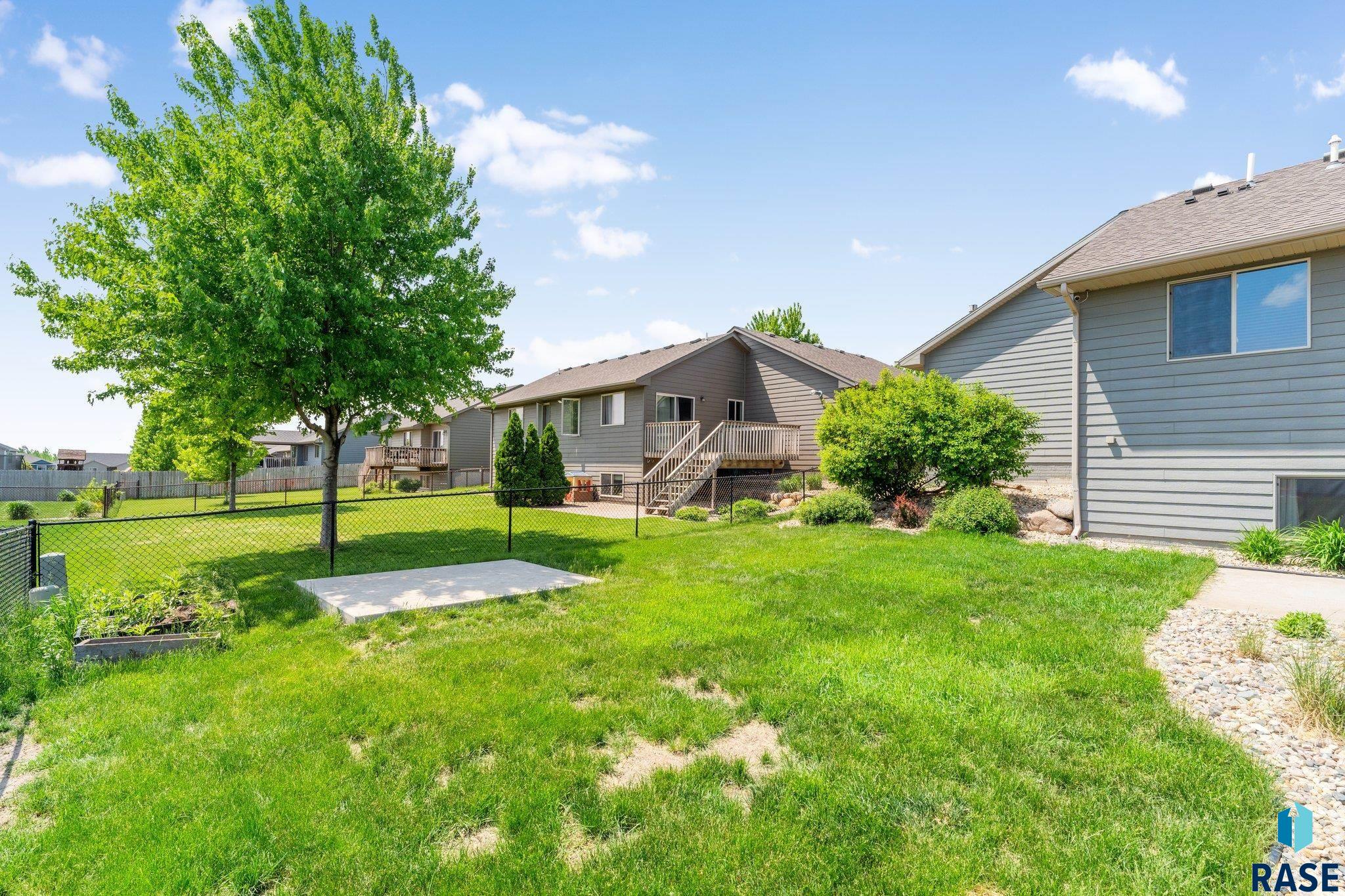 4000 S Outfield Ave