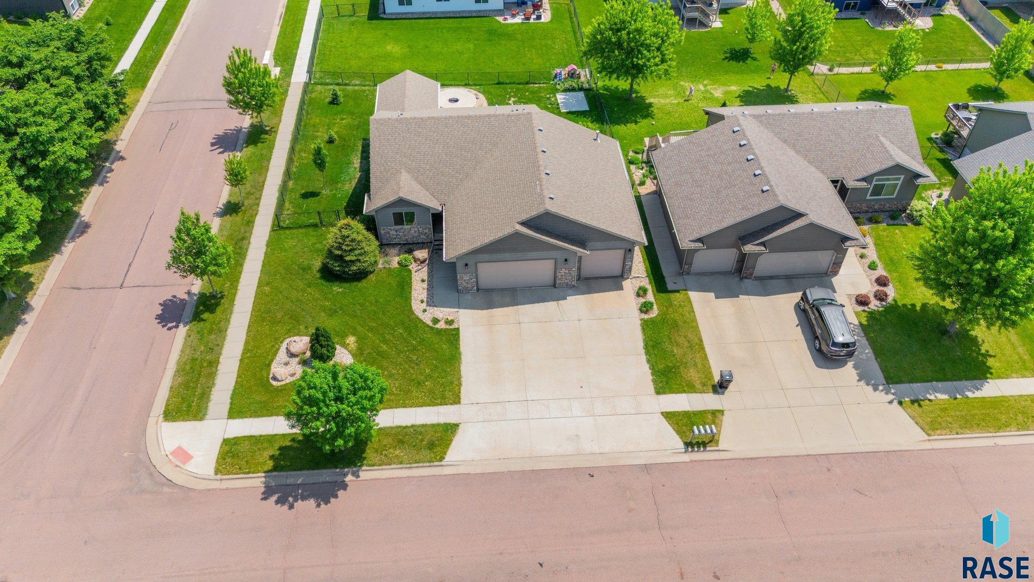 4000 S Outfield Ave
