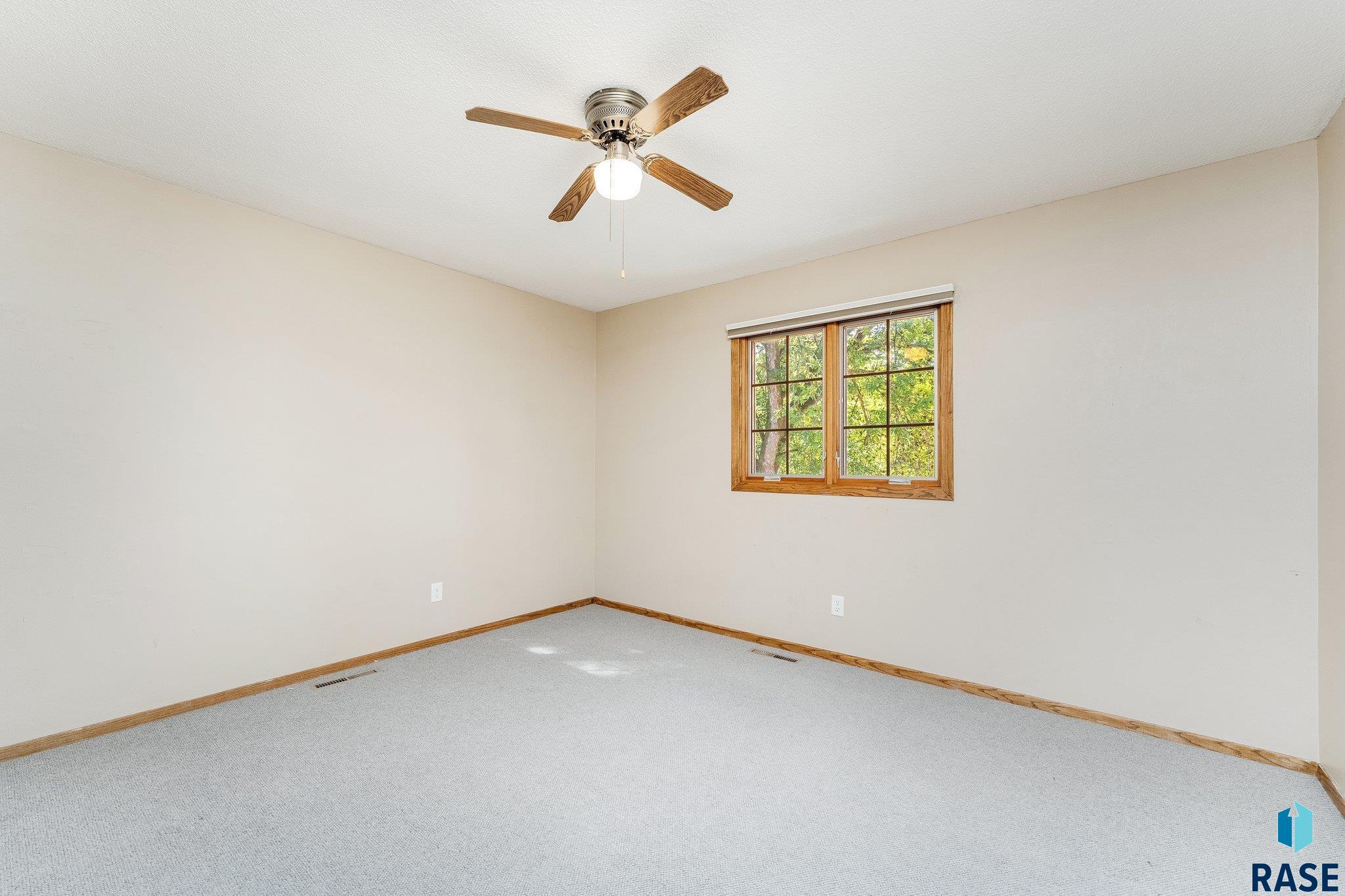 505 N Appaloosa Trl