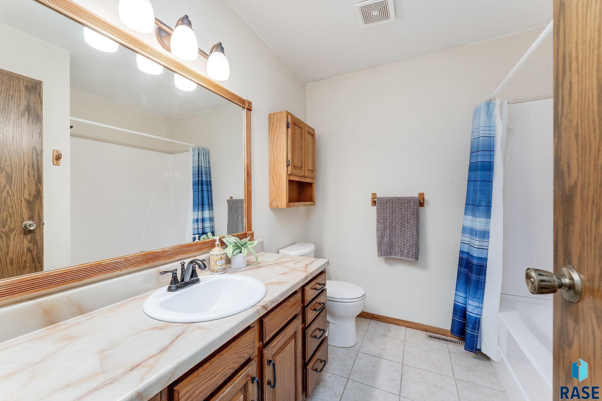 505 N Appaloosa Trl