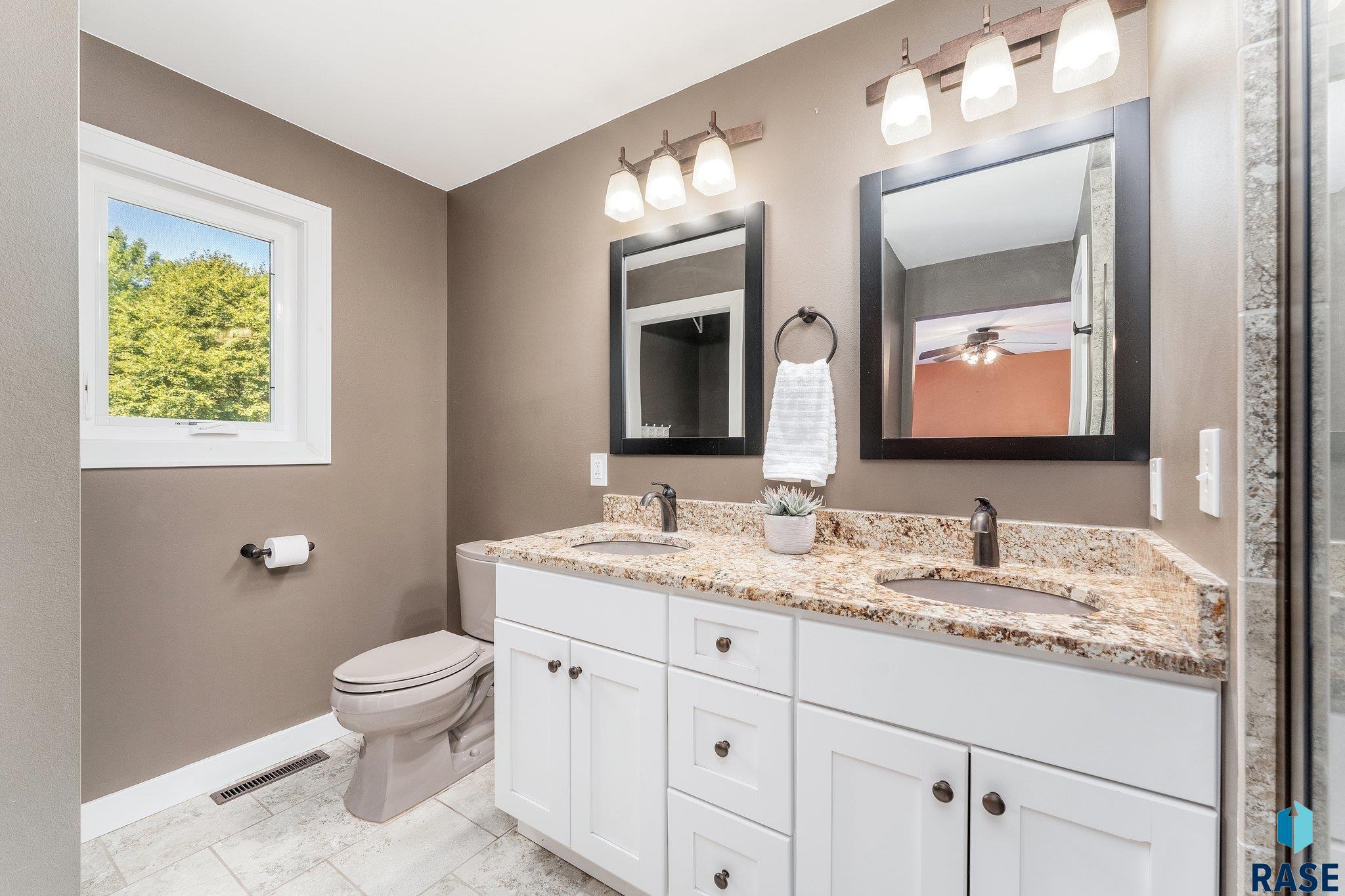505 N Appaloosa Trl