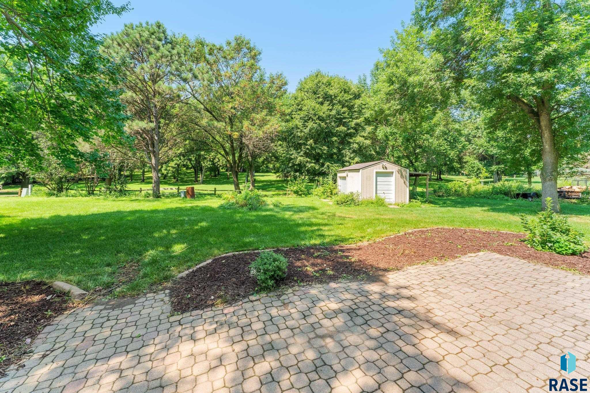 505 N Appaloosa Trl