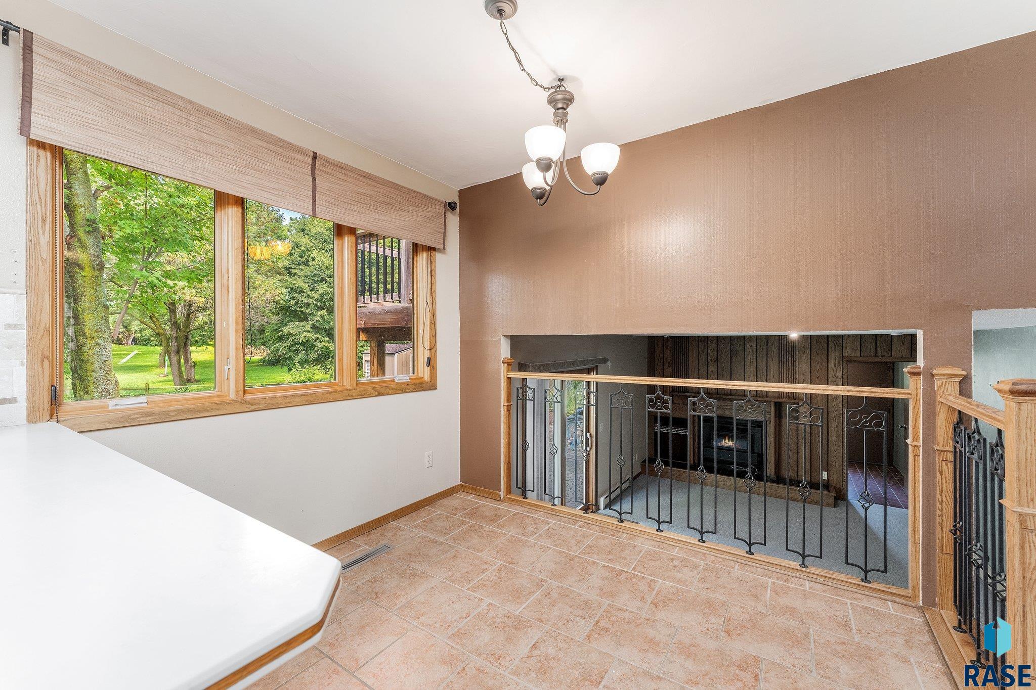 505 N Appaloosa Trl