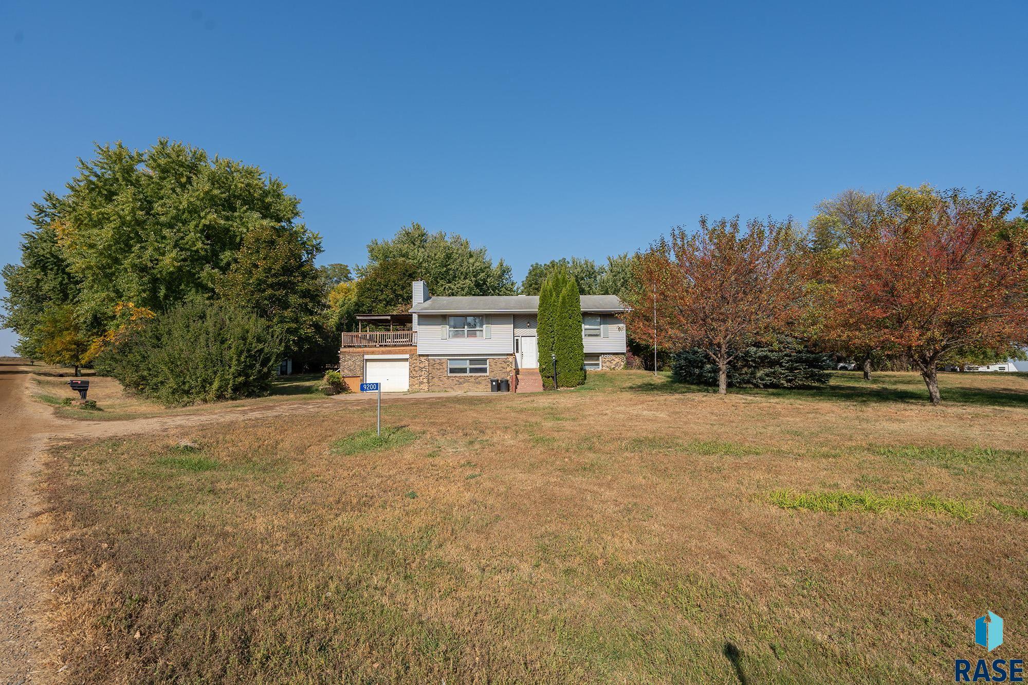 9200 E Preston Ln