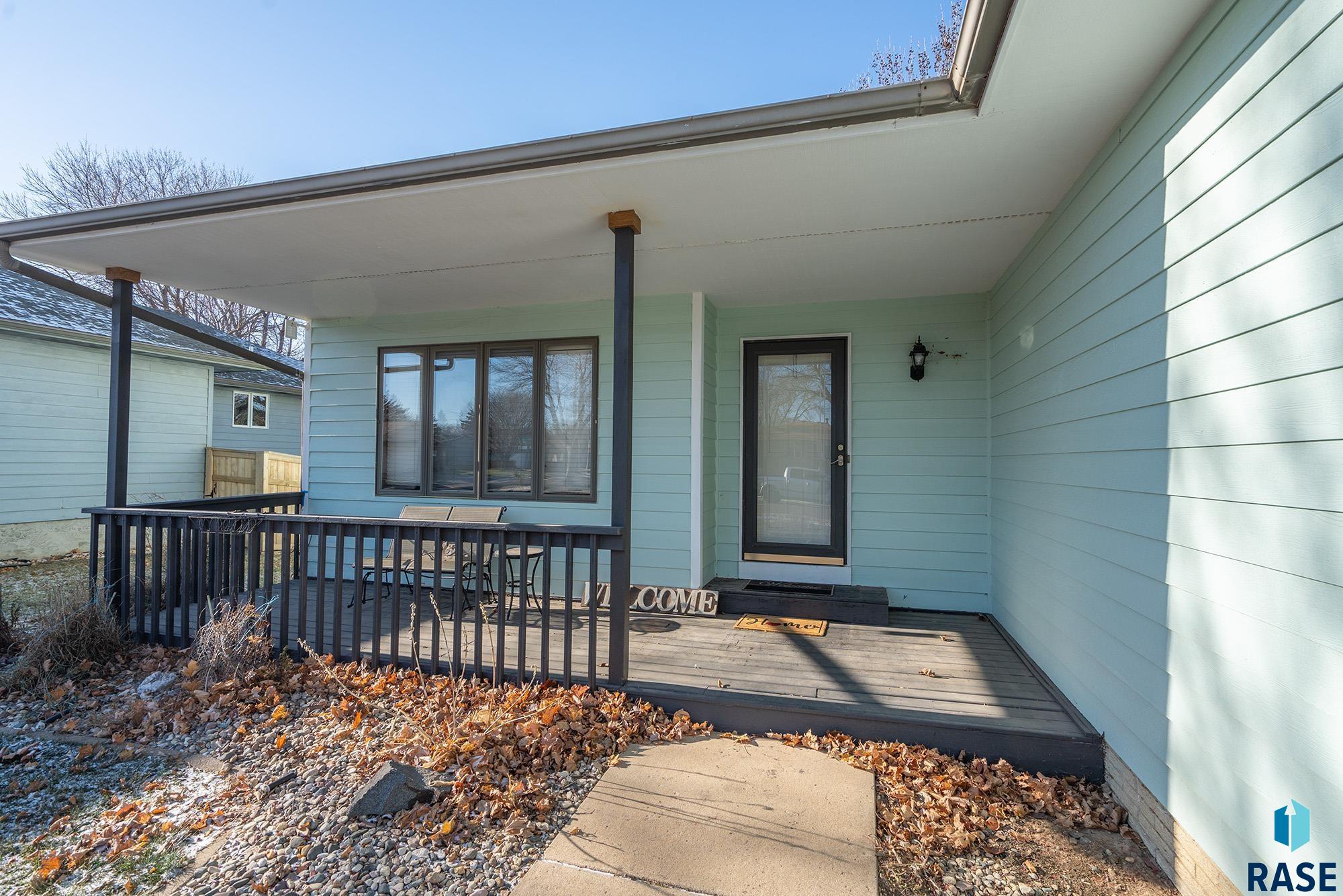 1101 N Connor Trl