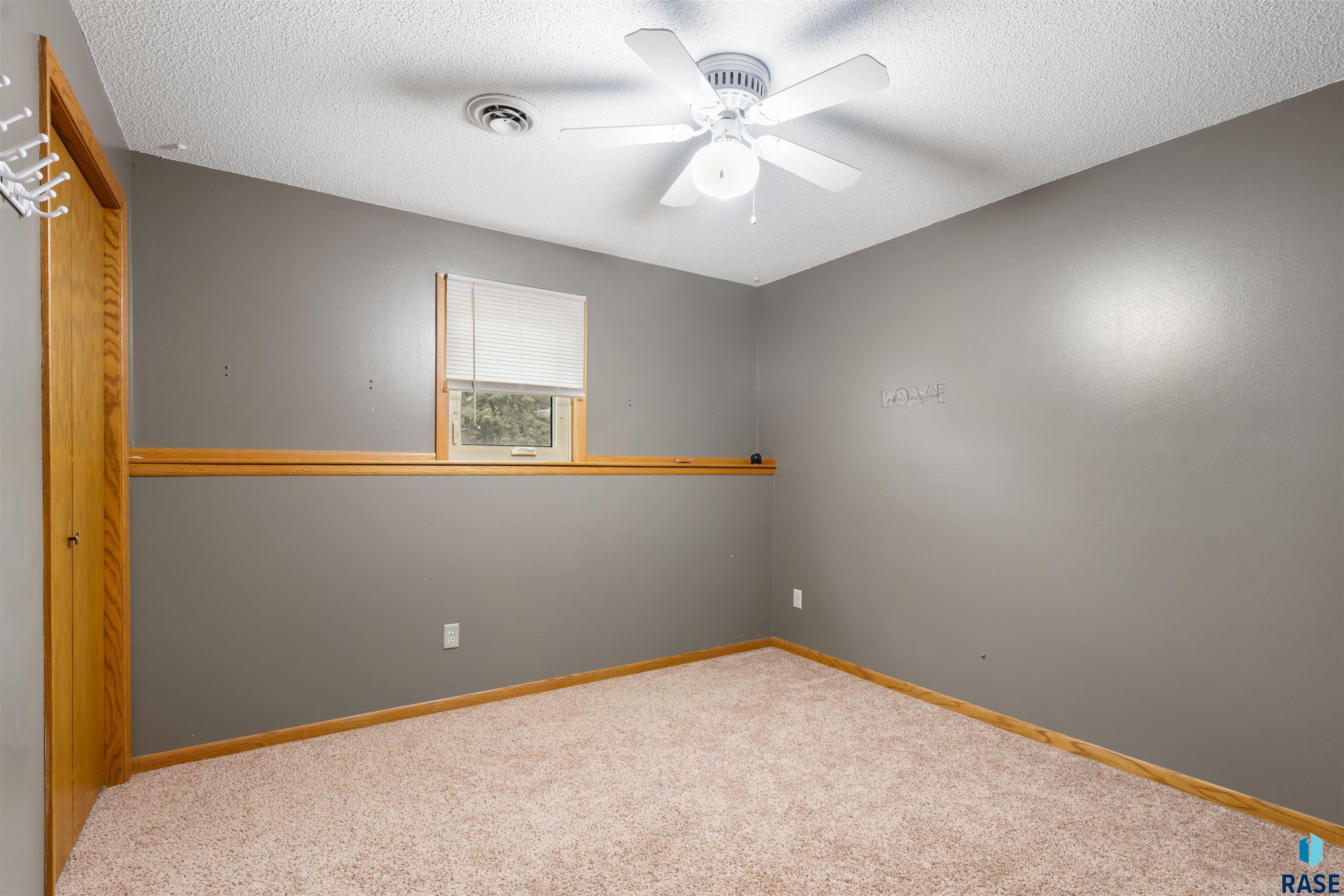 1101 N Connor Trl