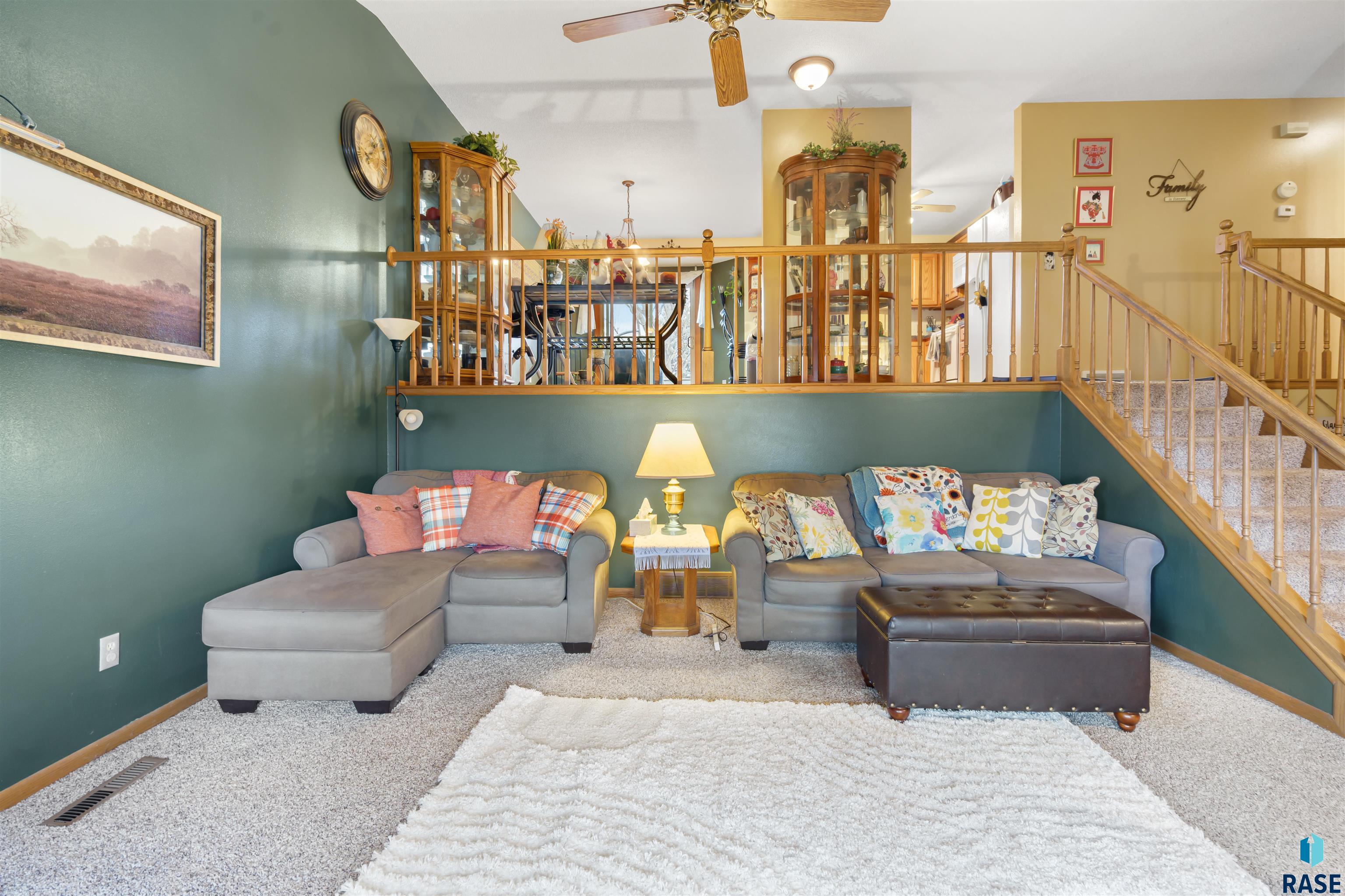 1101 N Connor Trl