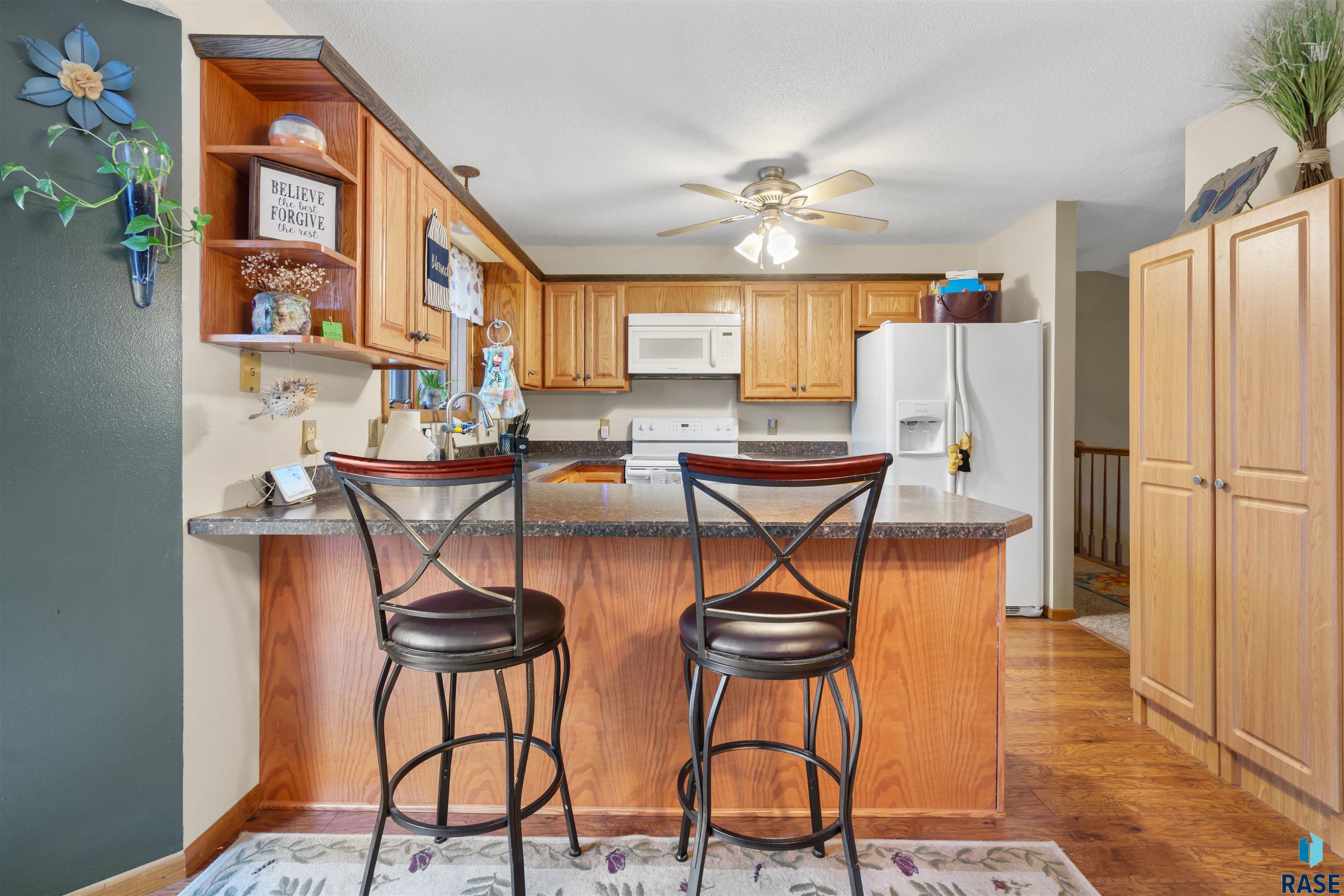 1101 N Connor Trl