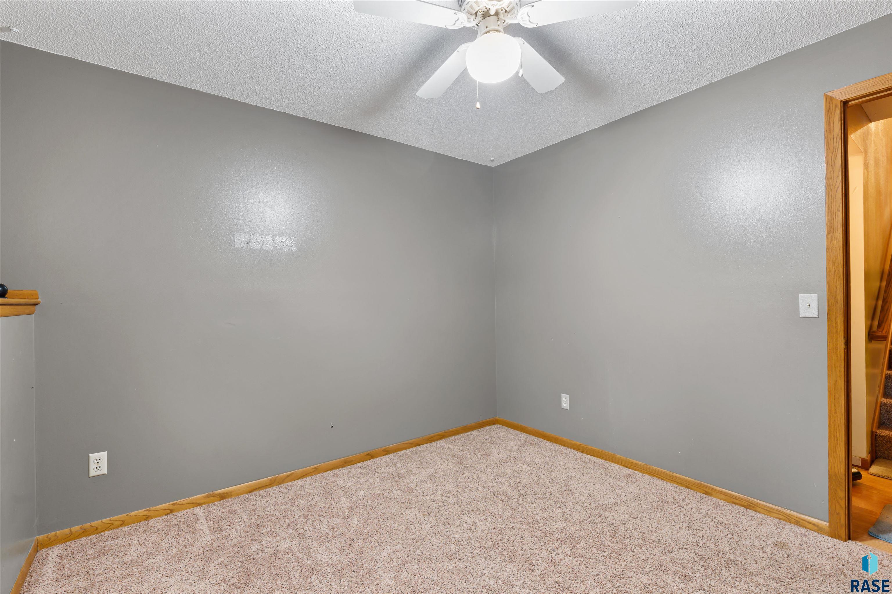1101 N Connor Trl