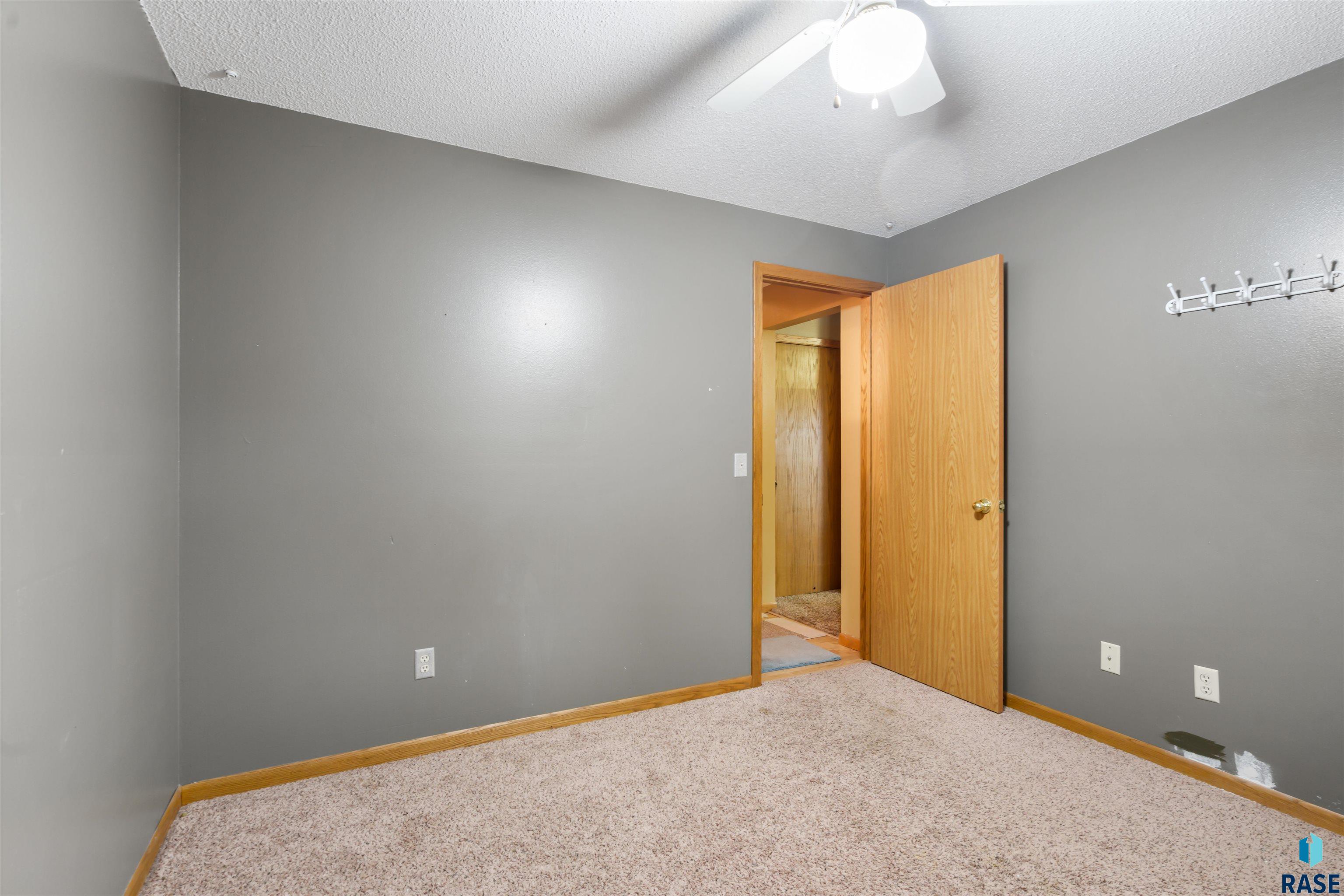 1101 N Connor Trl