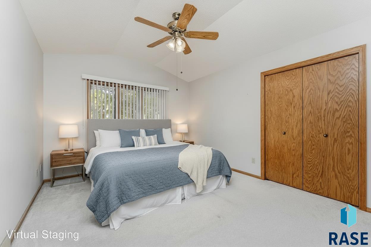 1105 N Connor Trl