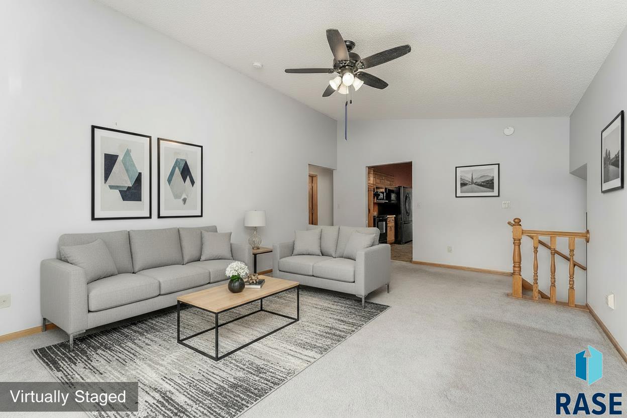 1105 N Connor Trl